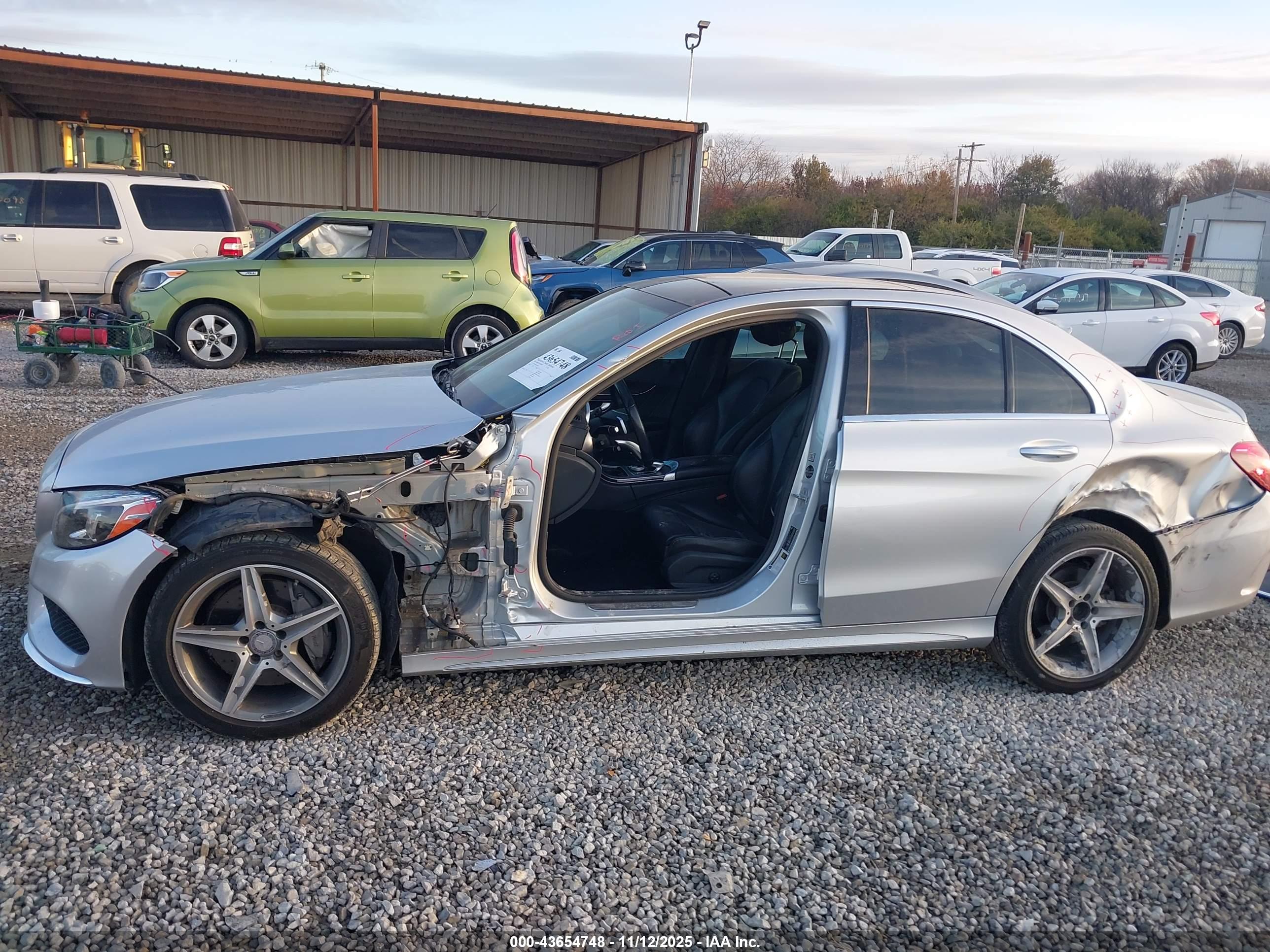 MERCEDES-BENZ C image 6