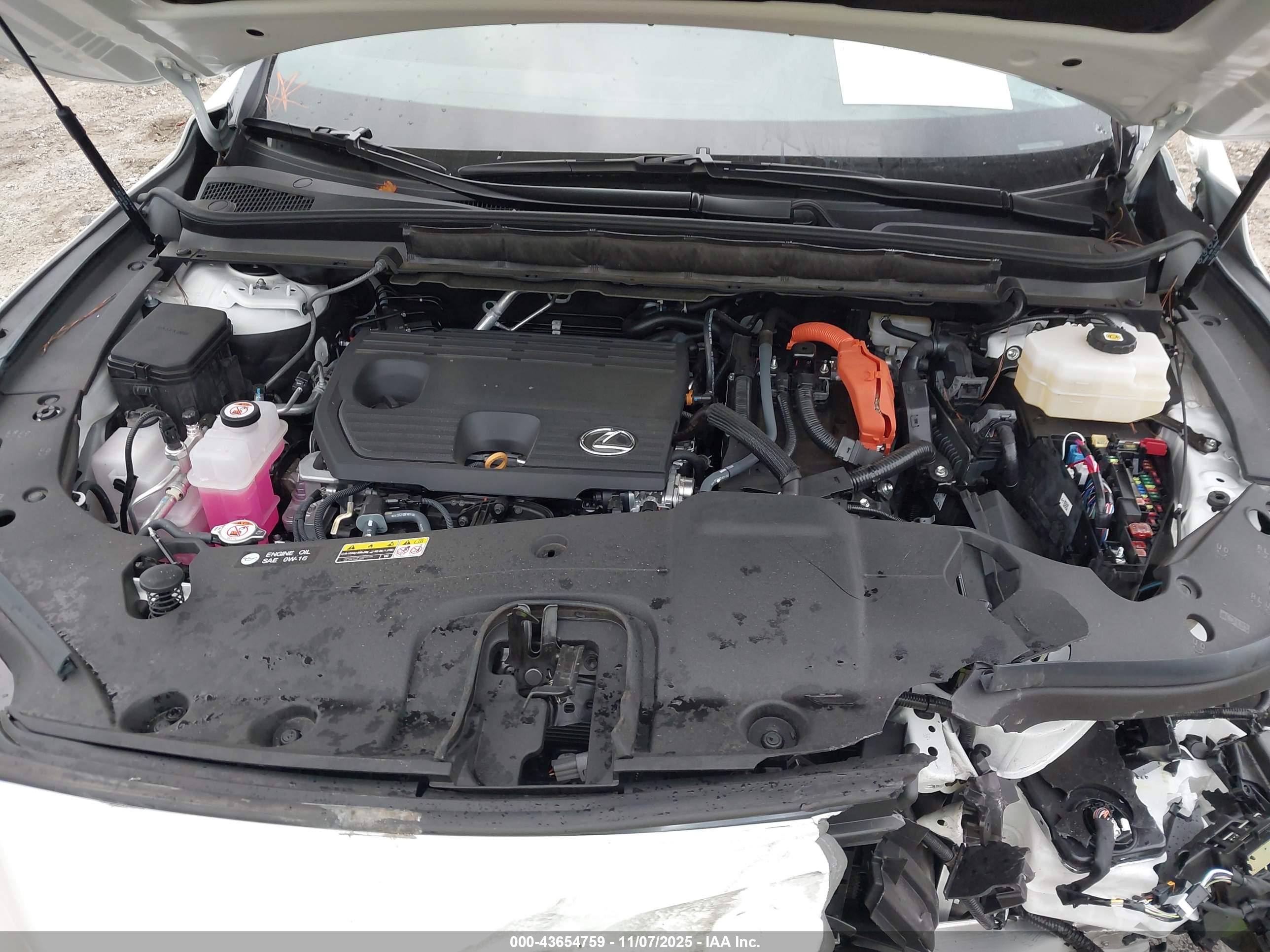 LEXUS RX image 10