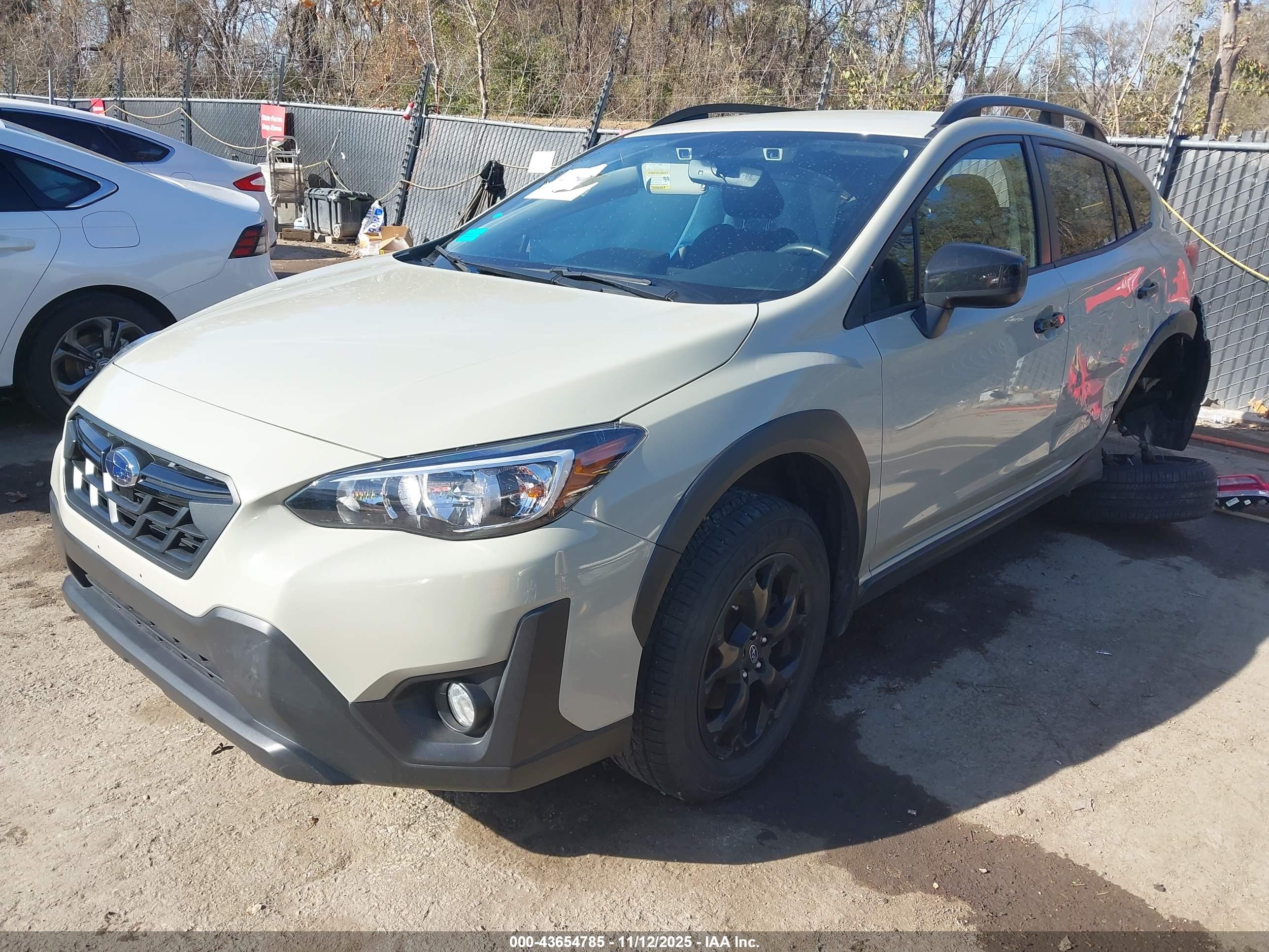 SUBARU CROSSTREK image 2