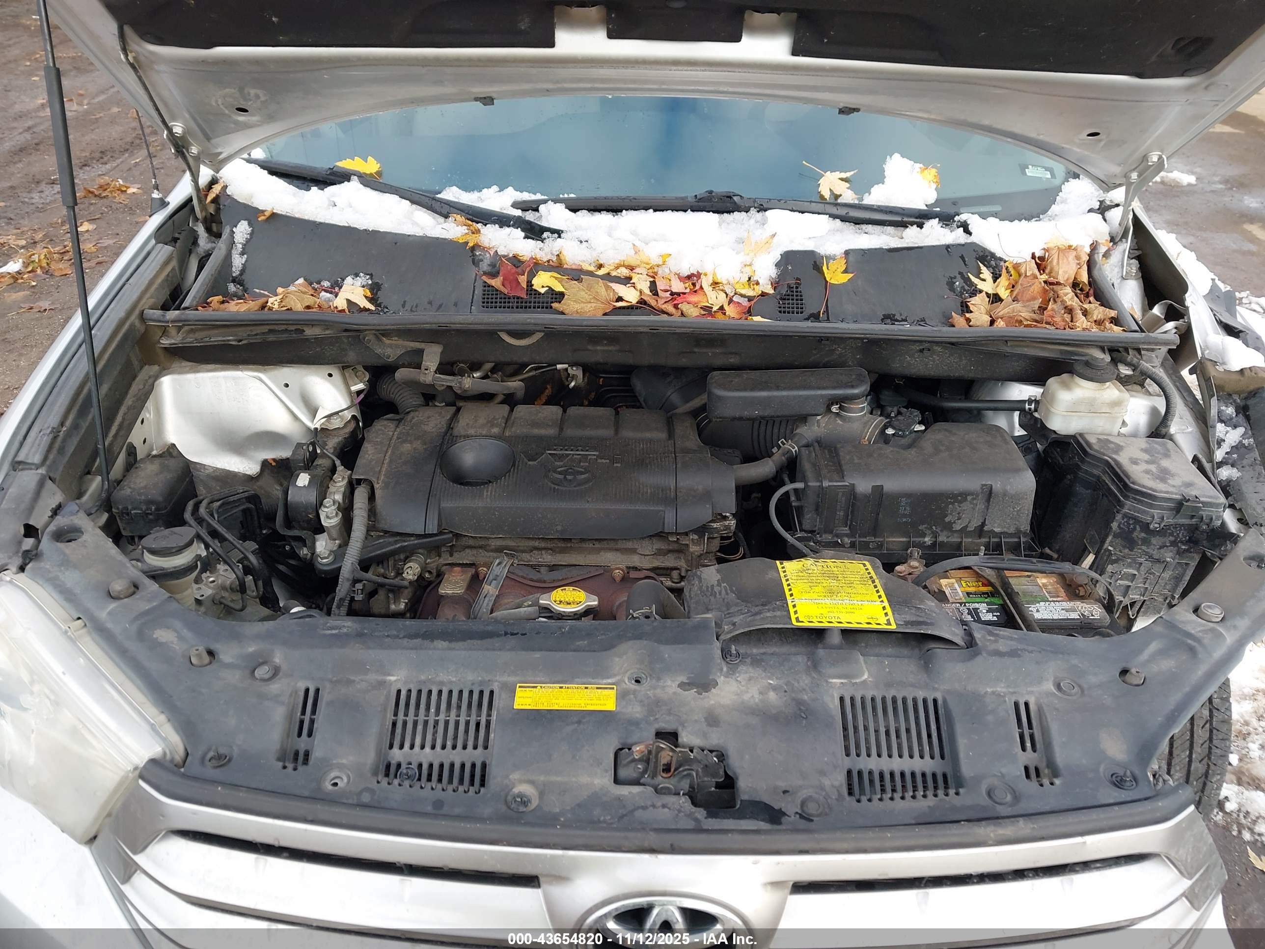 TOYOTA HIGHLANDER image 10