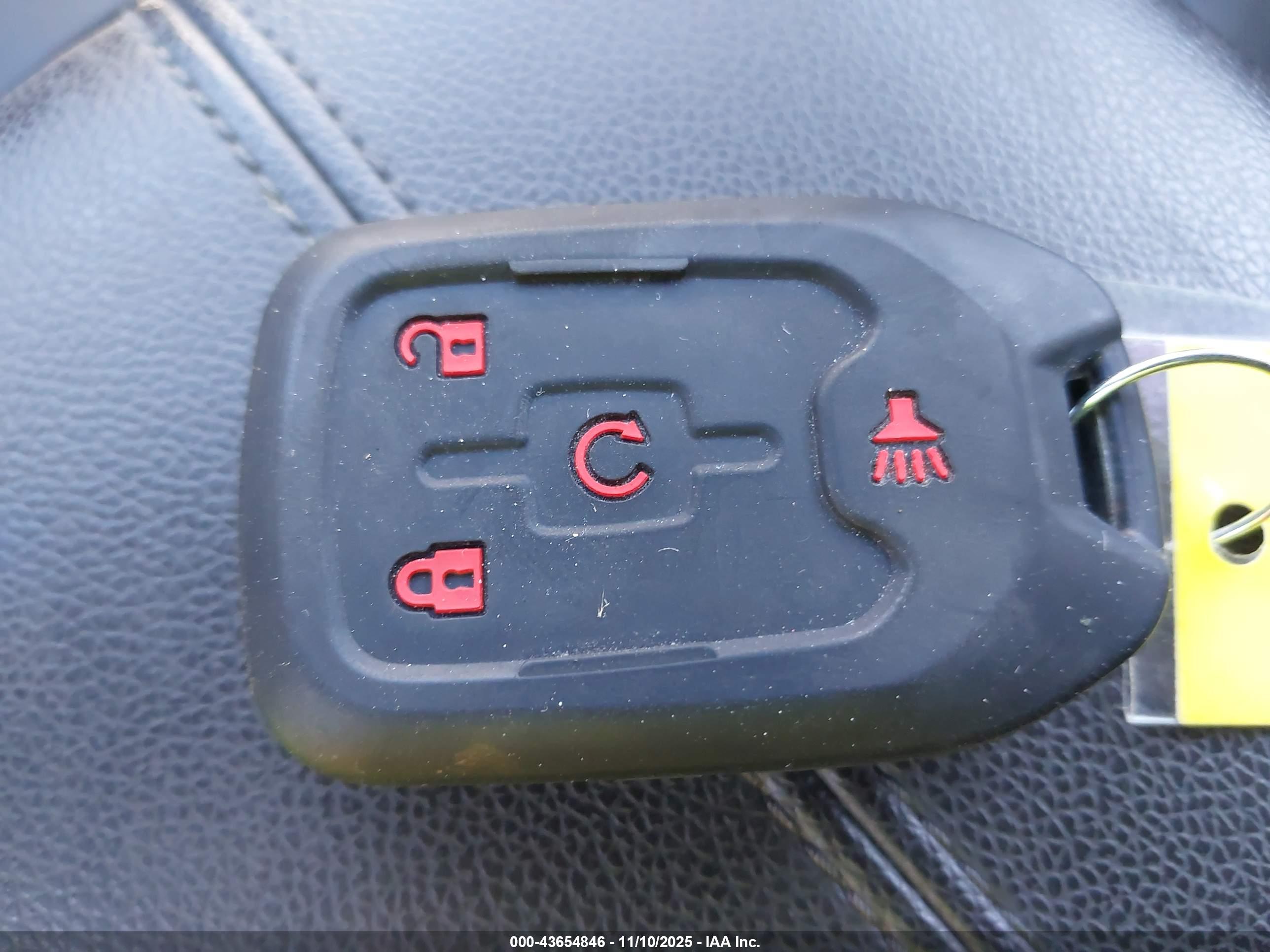 GMC TERRAIN image 11