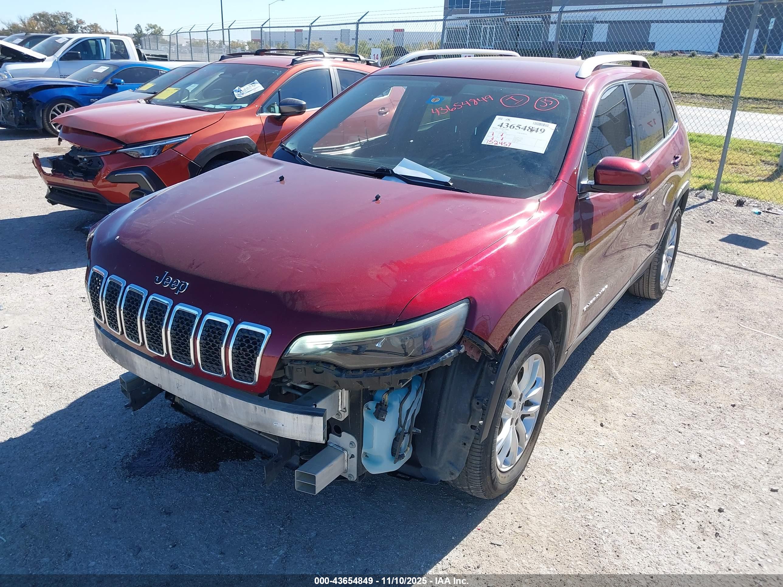 JEEP CHEROKEE image 2