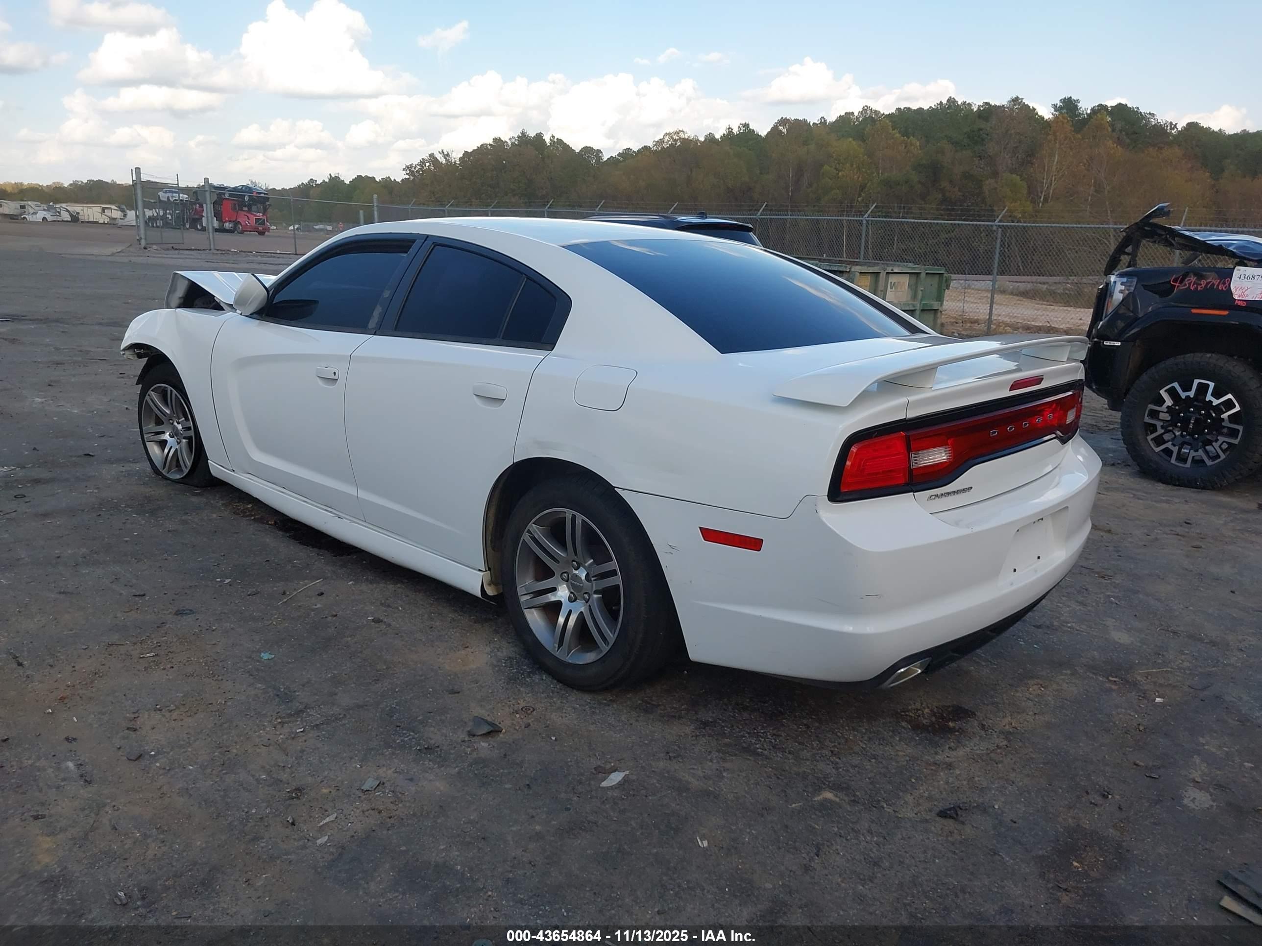 DODGE CHARGER image 3