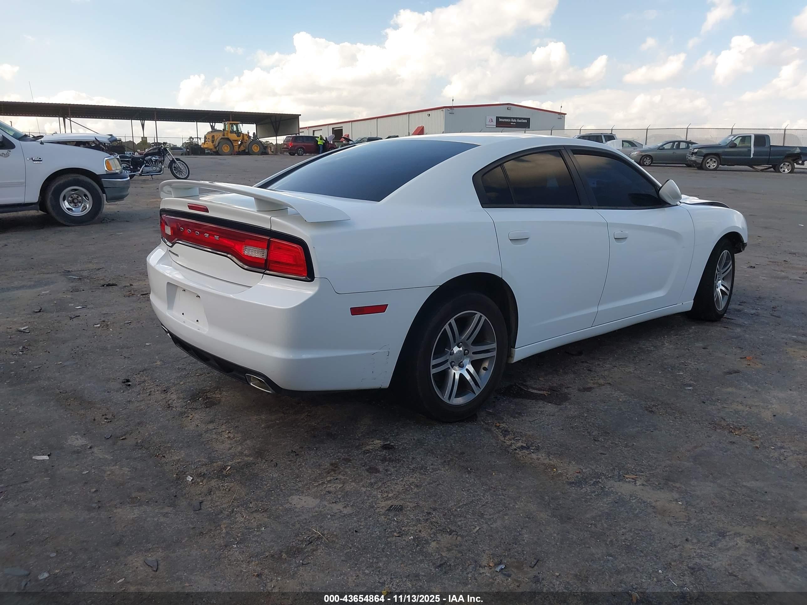 DODGE CHARGER image 4