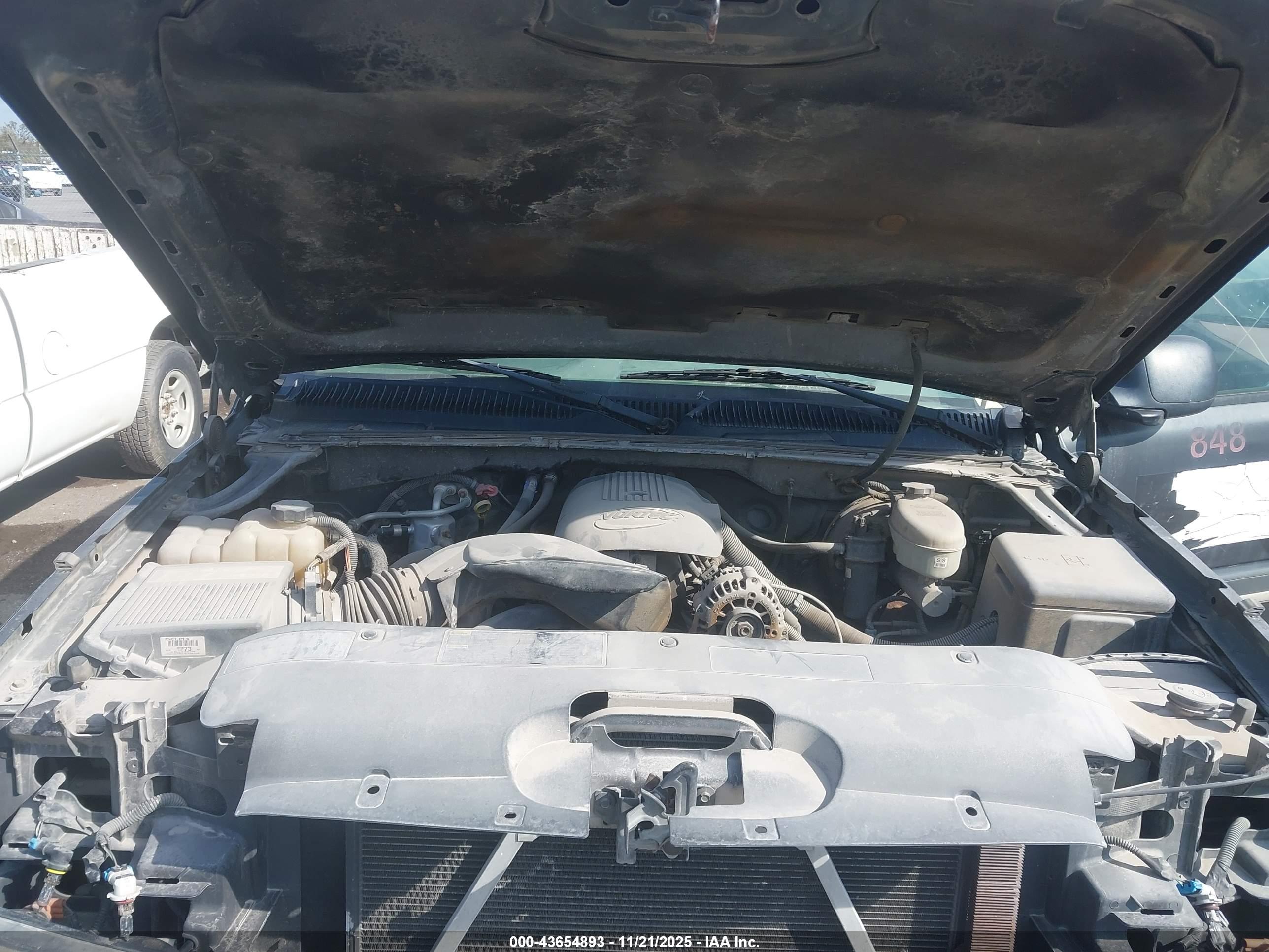 CHEVROLET SILVERADO image 10