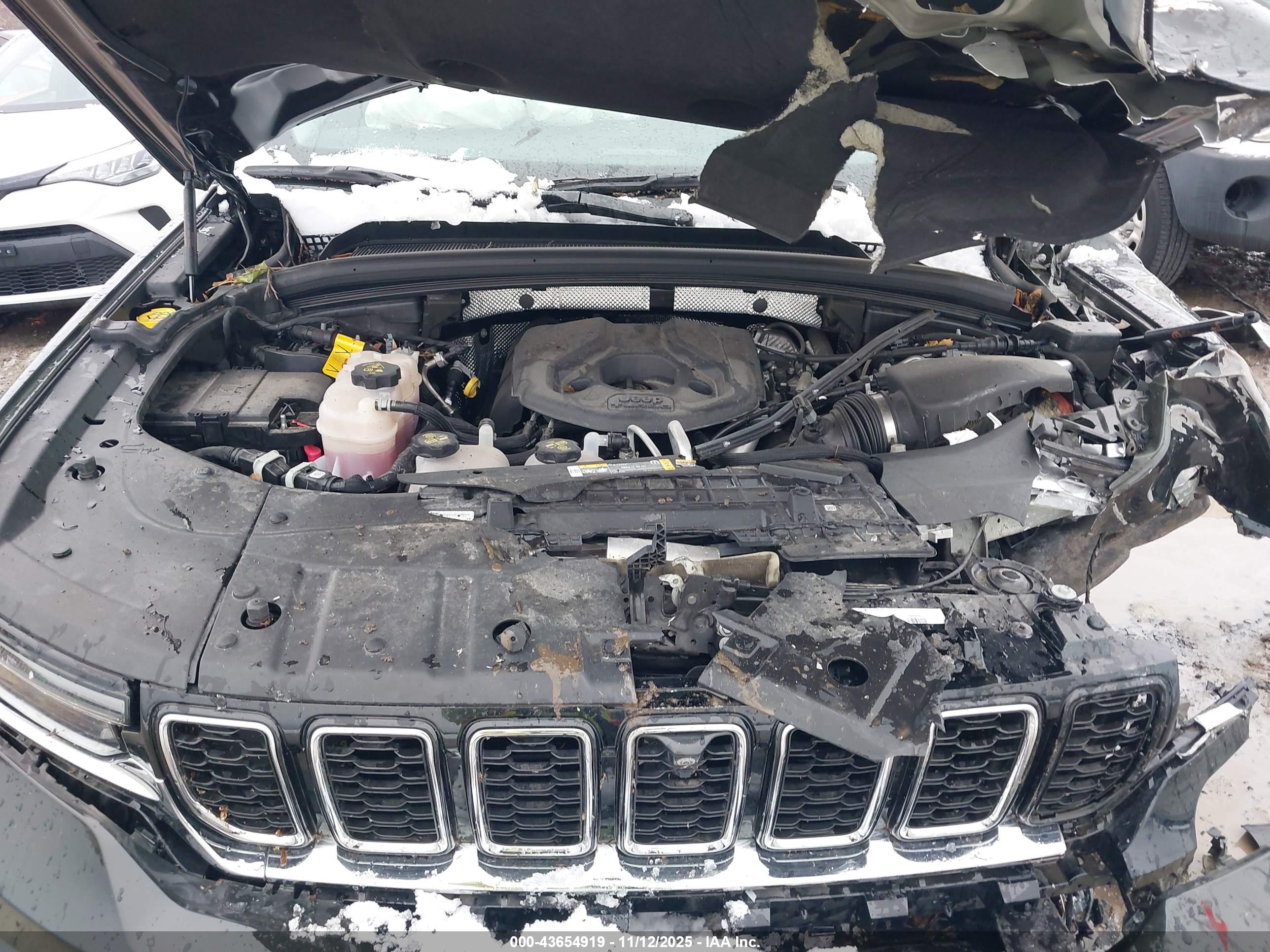 JEEP GRAND image 10