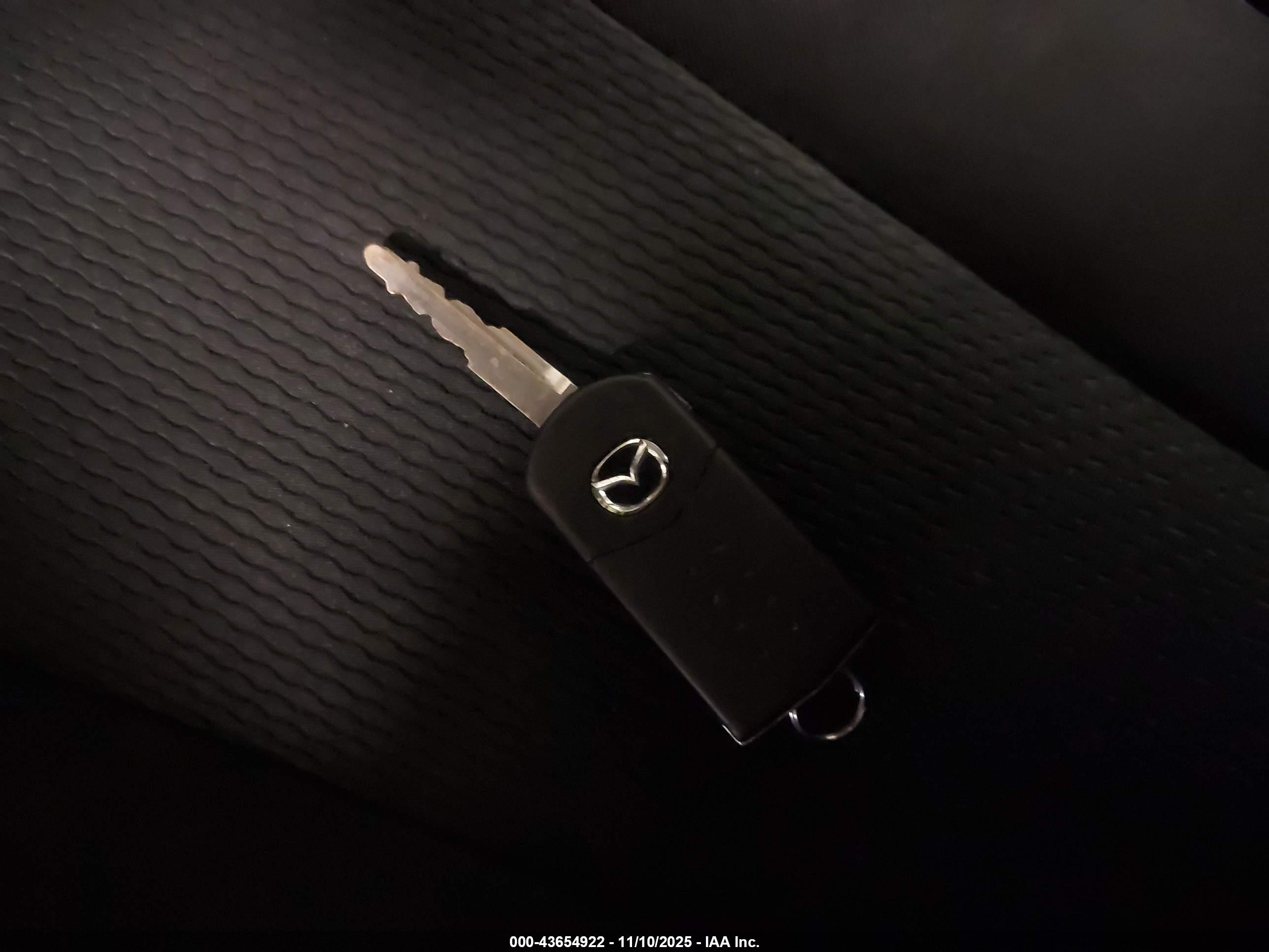 MAZDA MAZDA5 image 11