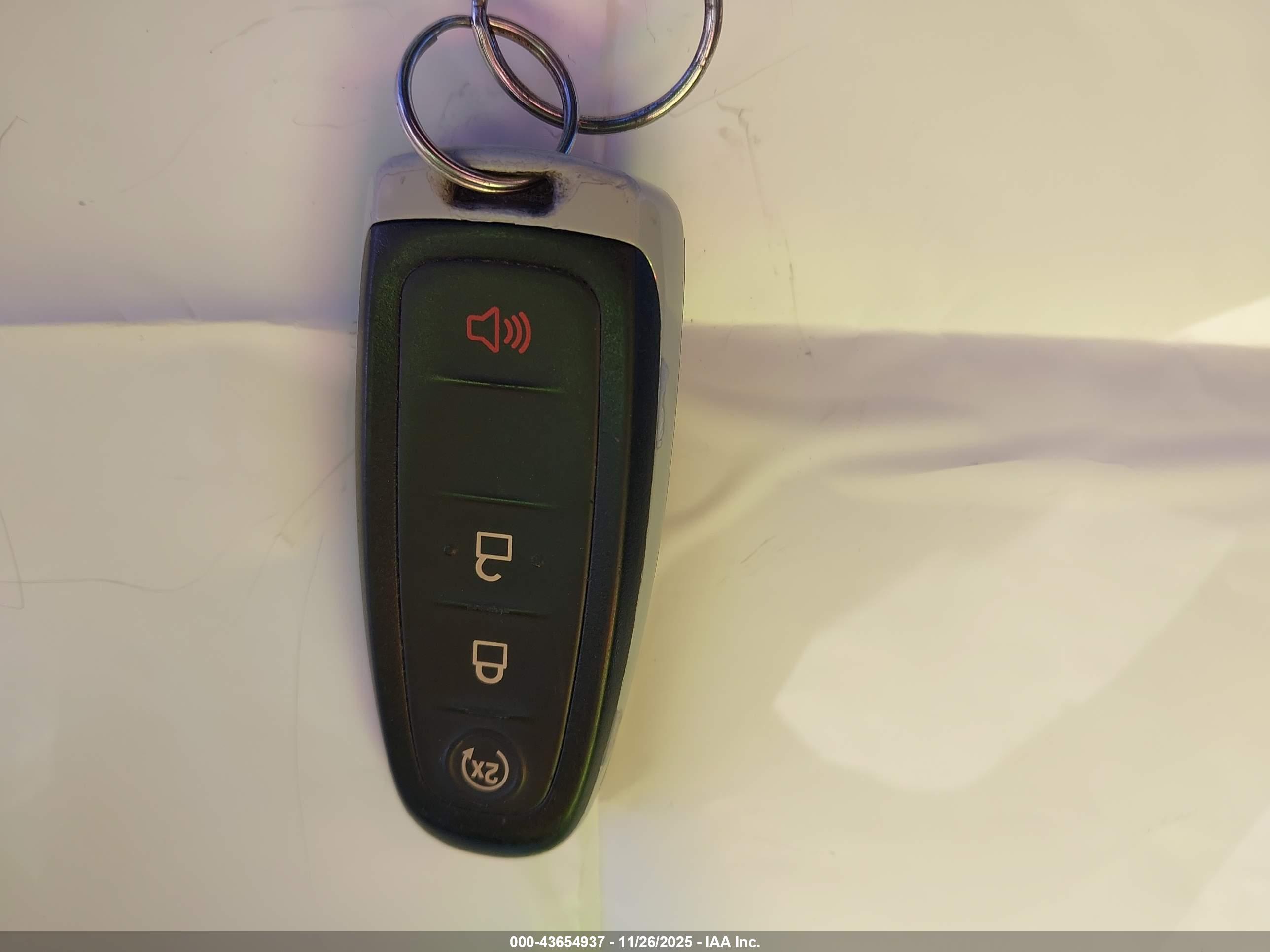 FORD EXPLORER image 11