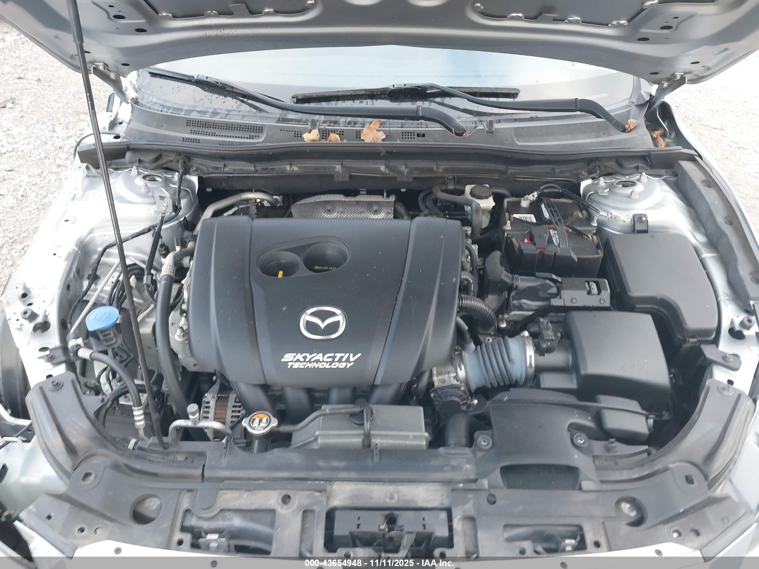 MAZDA MAZDA3 image 10