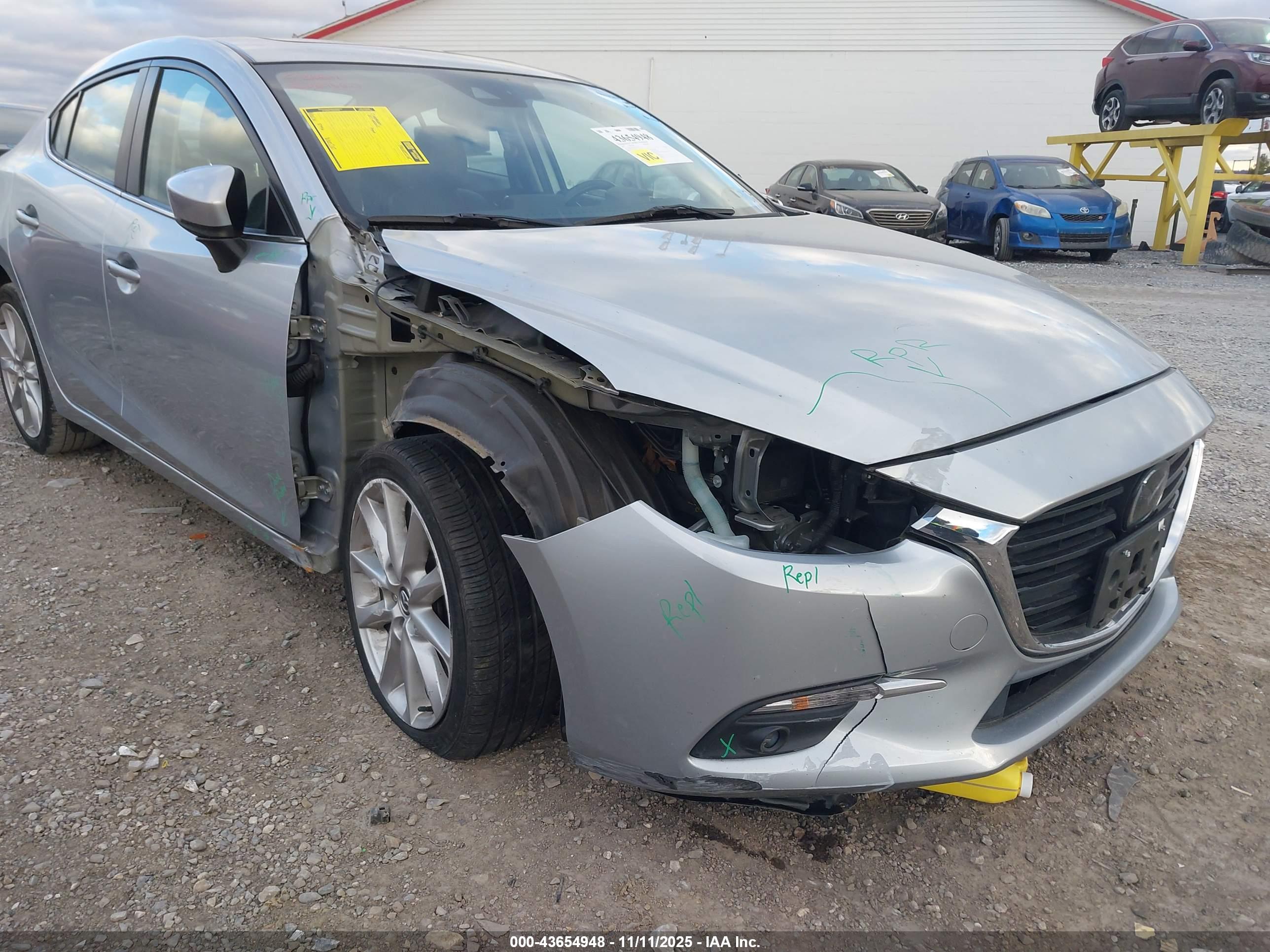 MAZDA MAZDA3 image 6