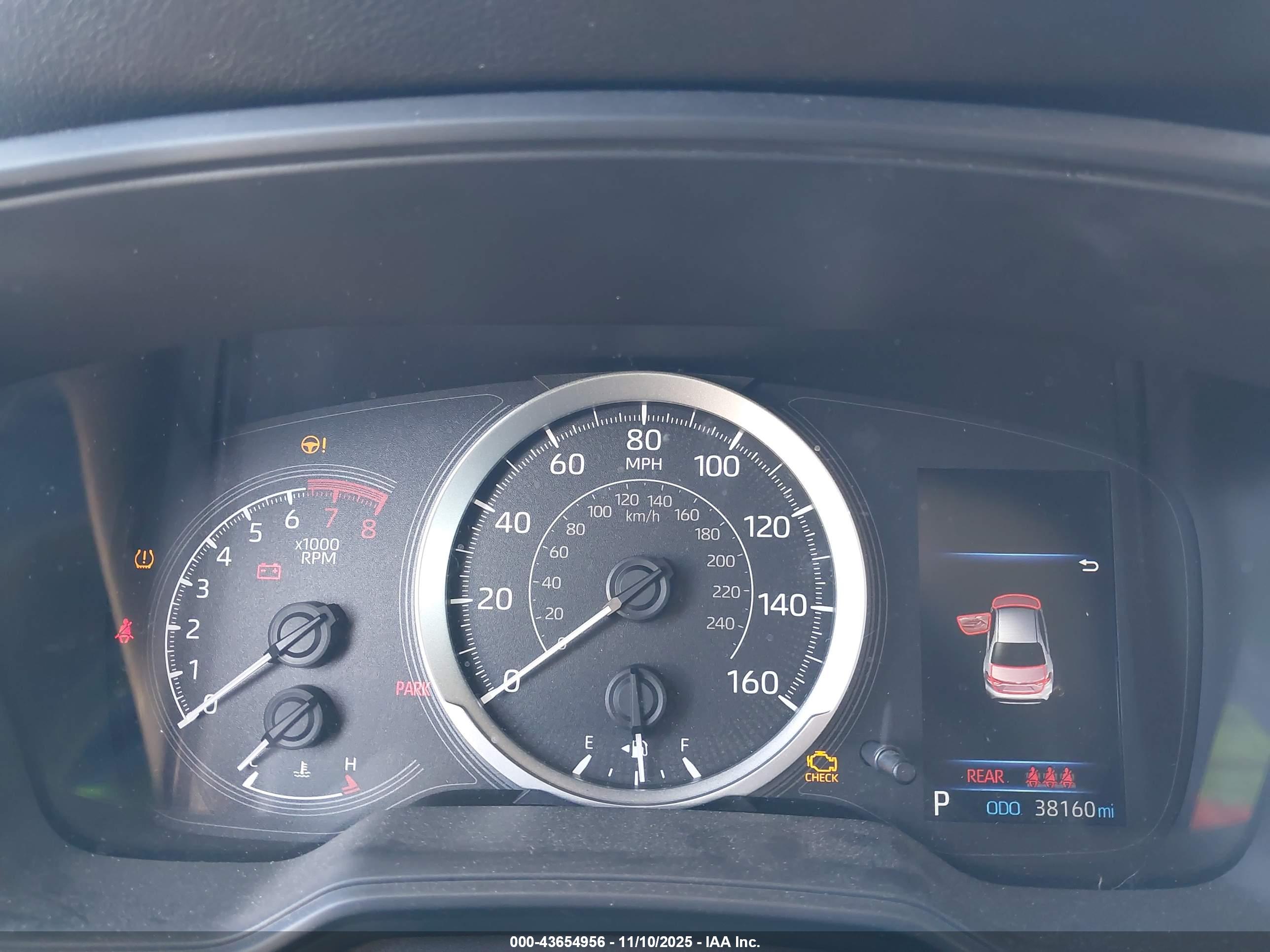 TOYOTA COROLLA image 7