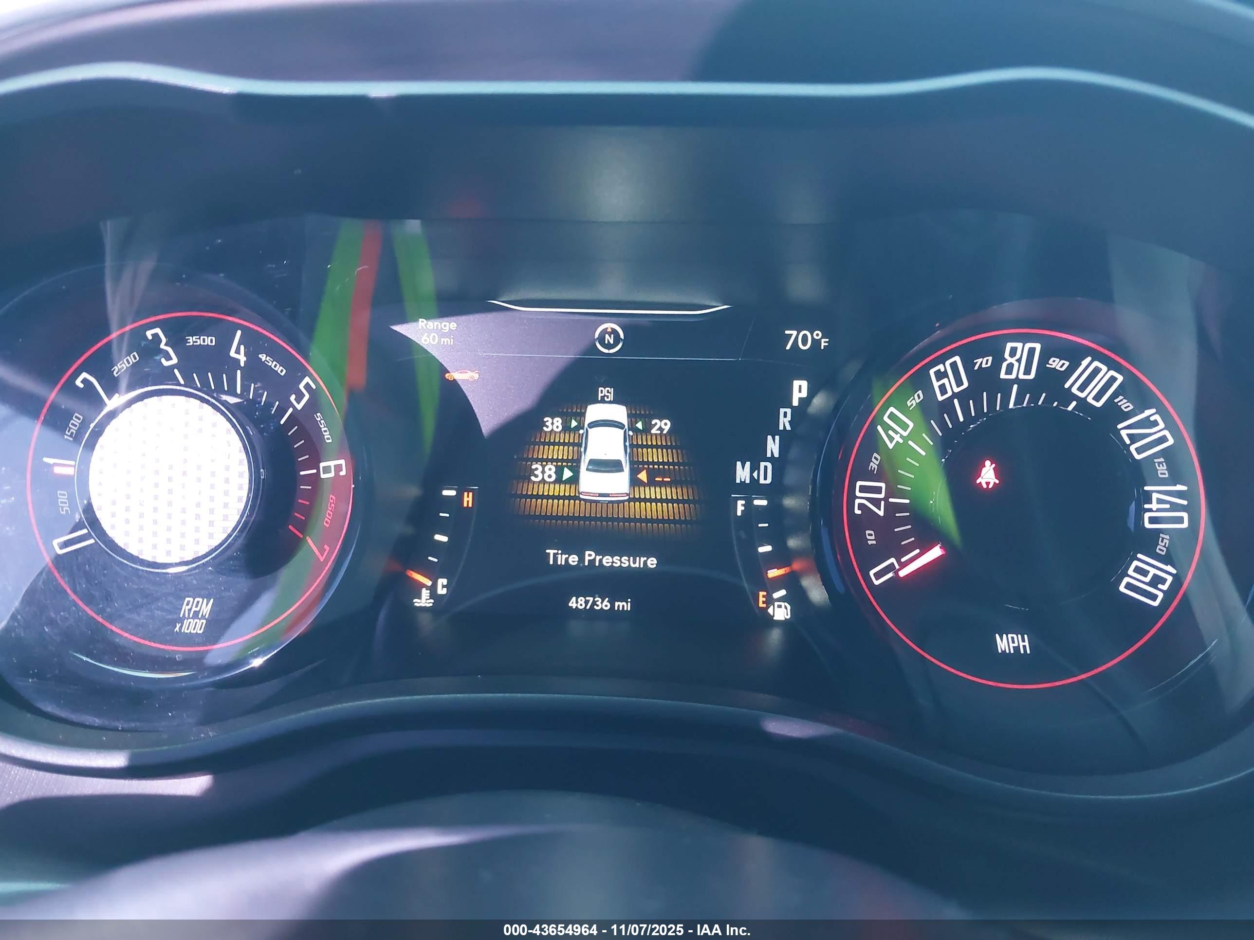 DODGE CHALLENGER image 7