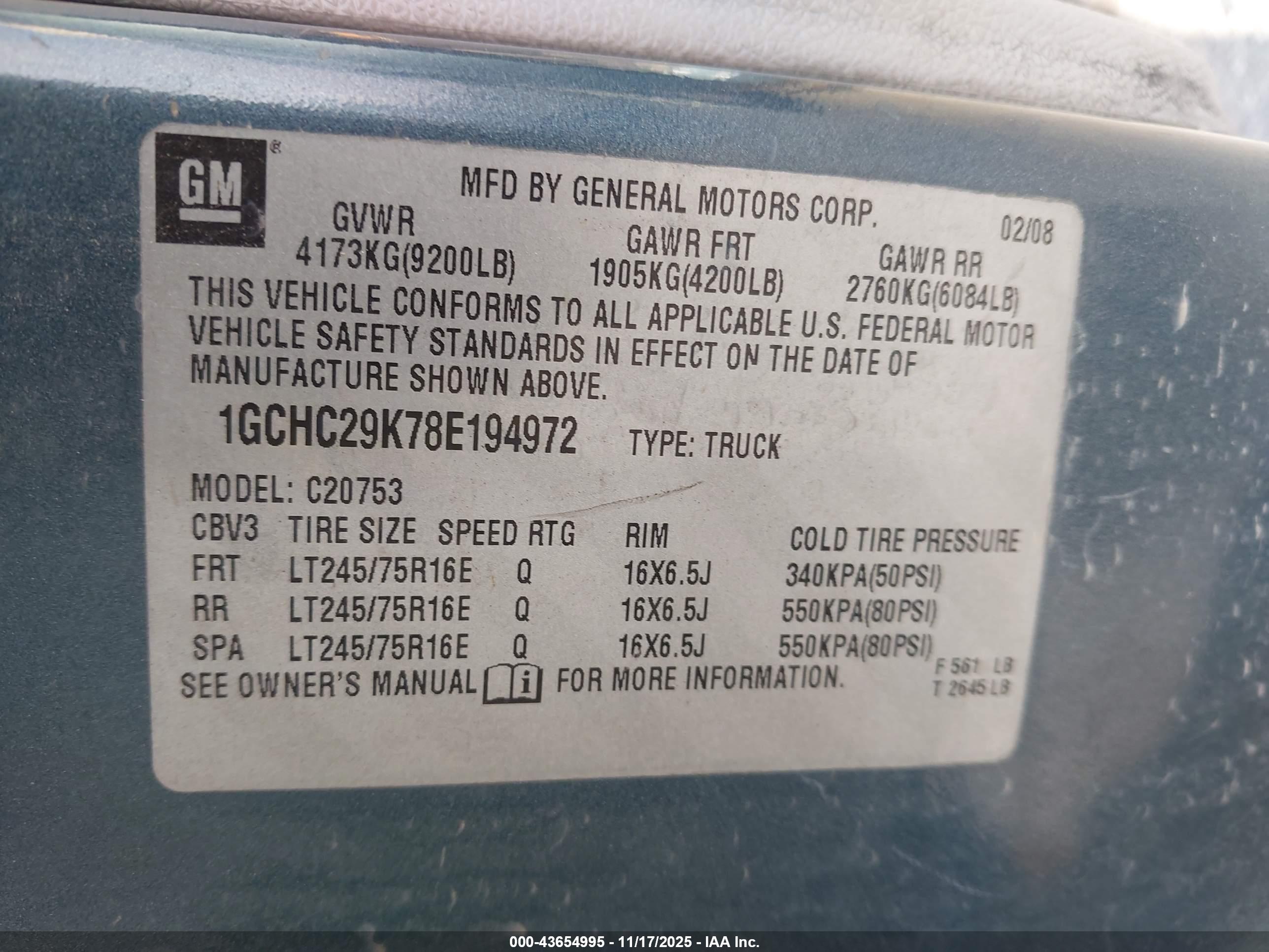 CHEVROLET SILVERADO image 9