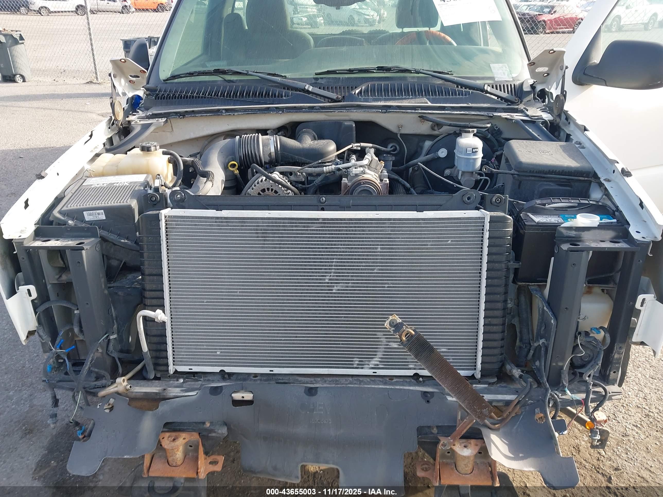 CHEVROLET SILVERADO image 10