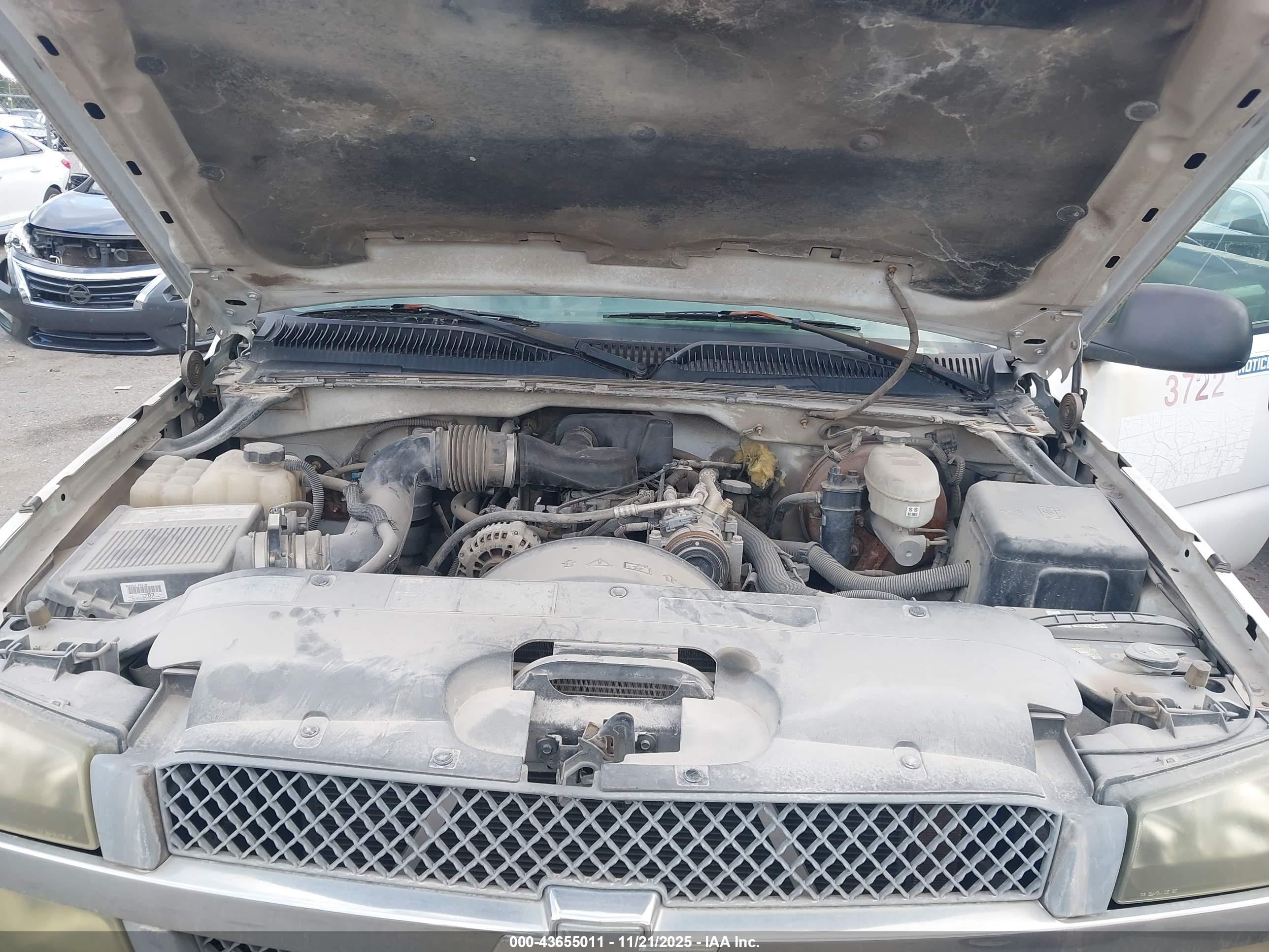 CHEVROLET SILVERADO image 10