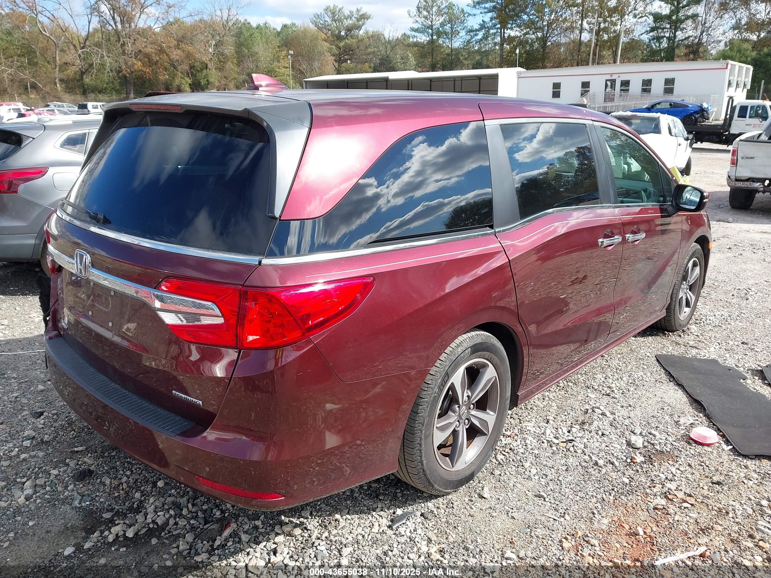 HONDA ODYSSEY image 4