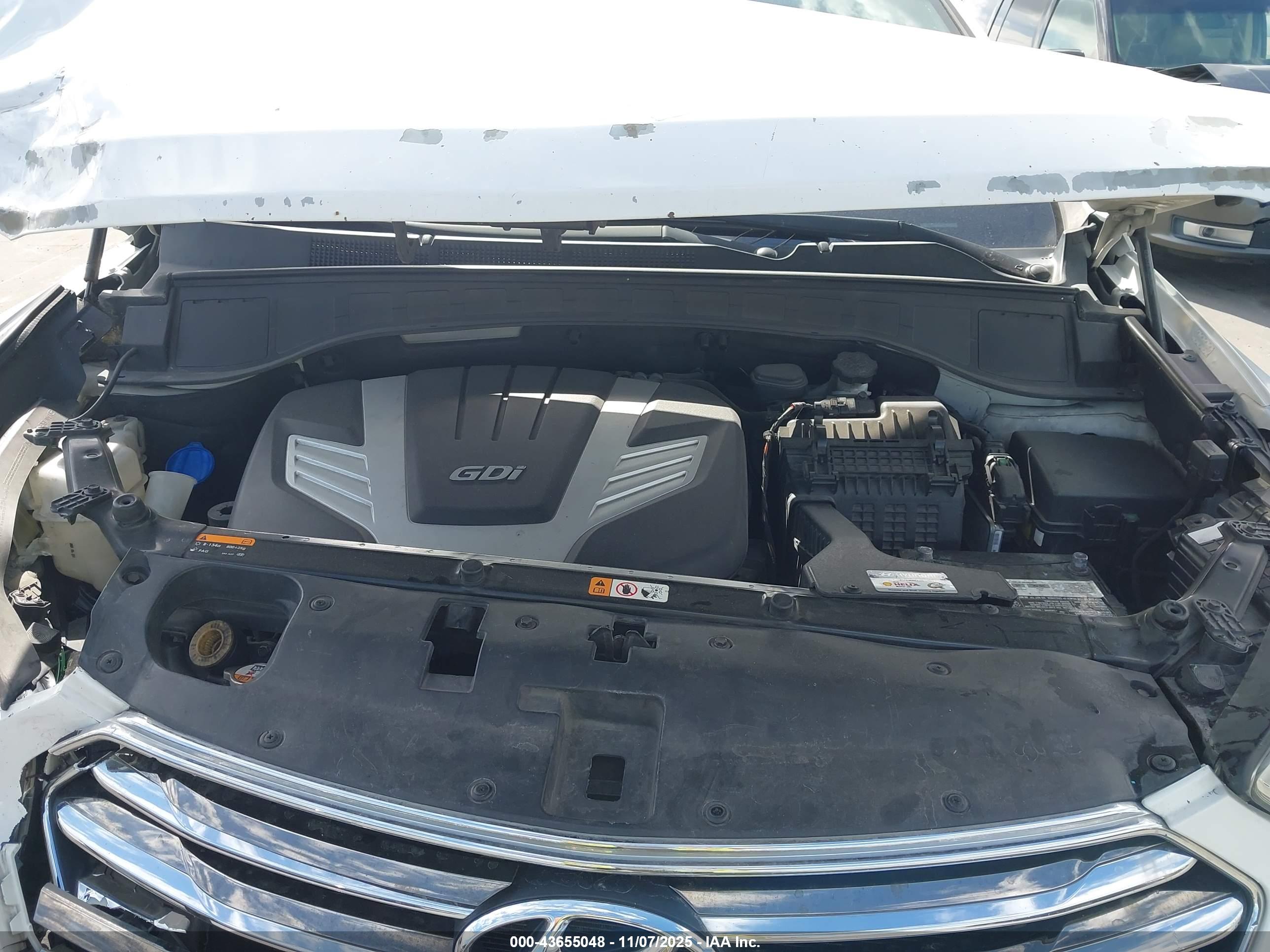 HYUNDAI SANTA image 10