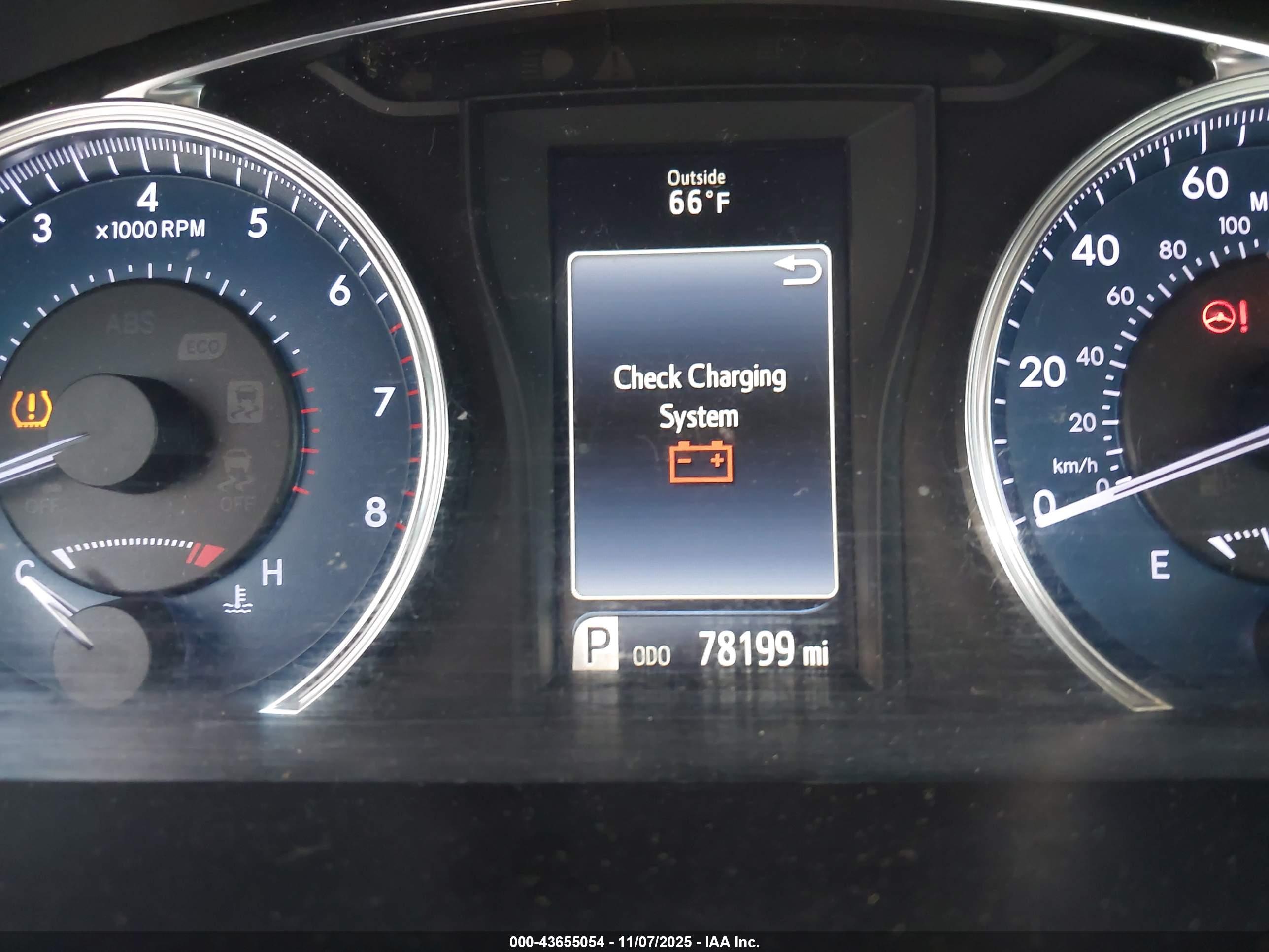 TOYOTA CAMRY image 7
