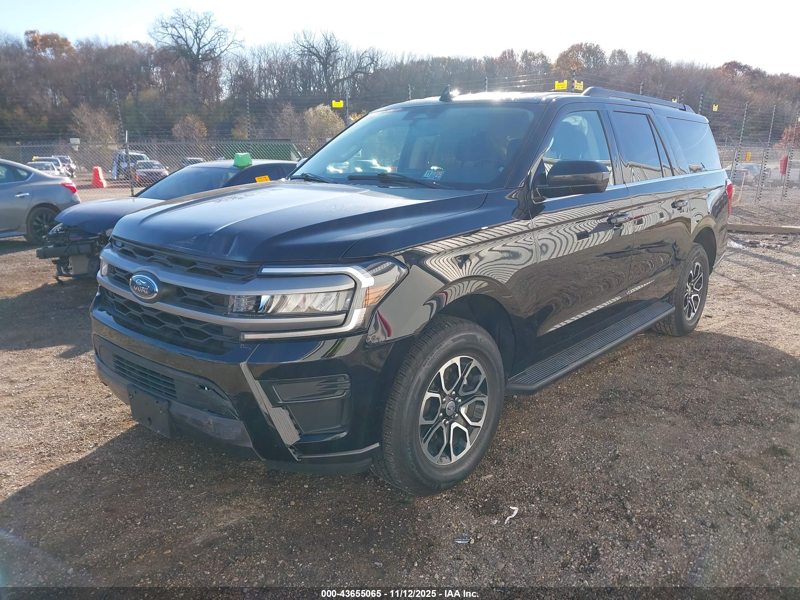 FORD EXPEDITION image 2
