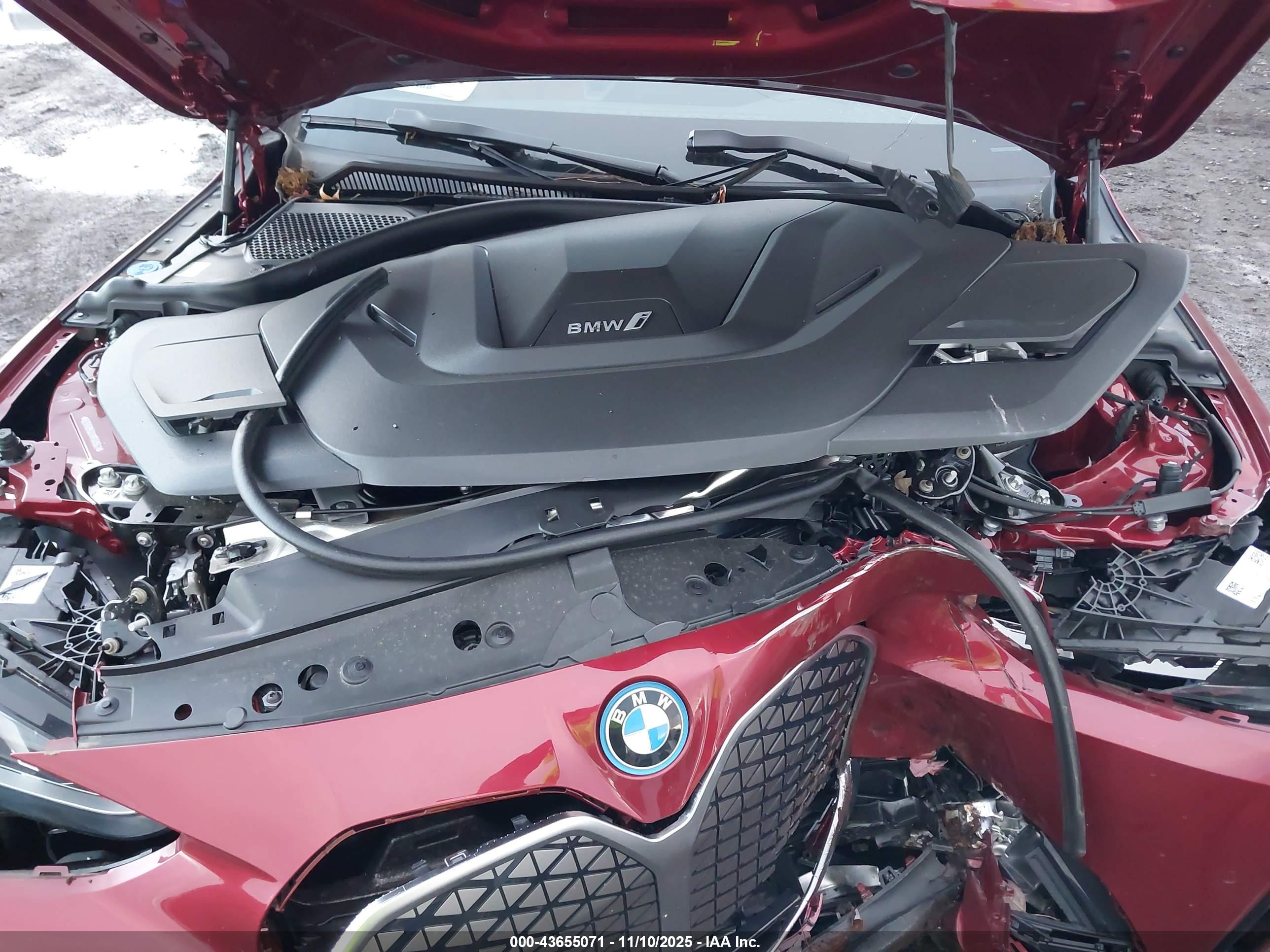 BMW I4 image 10