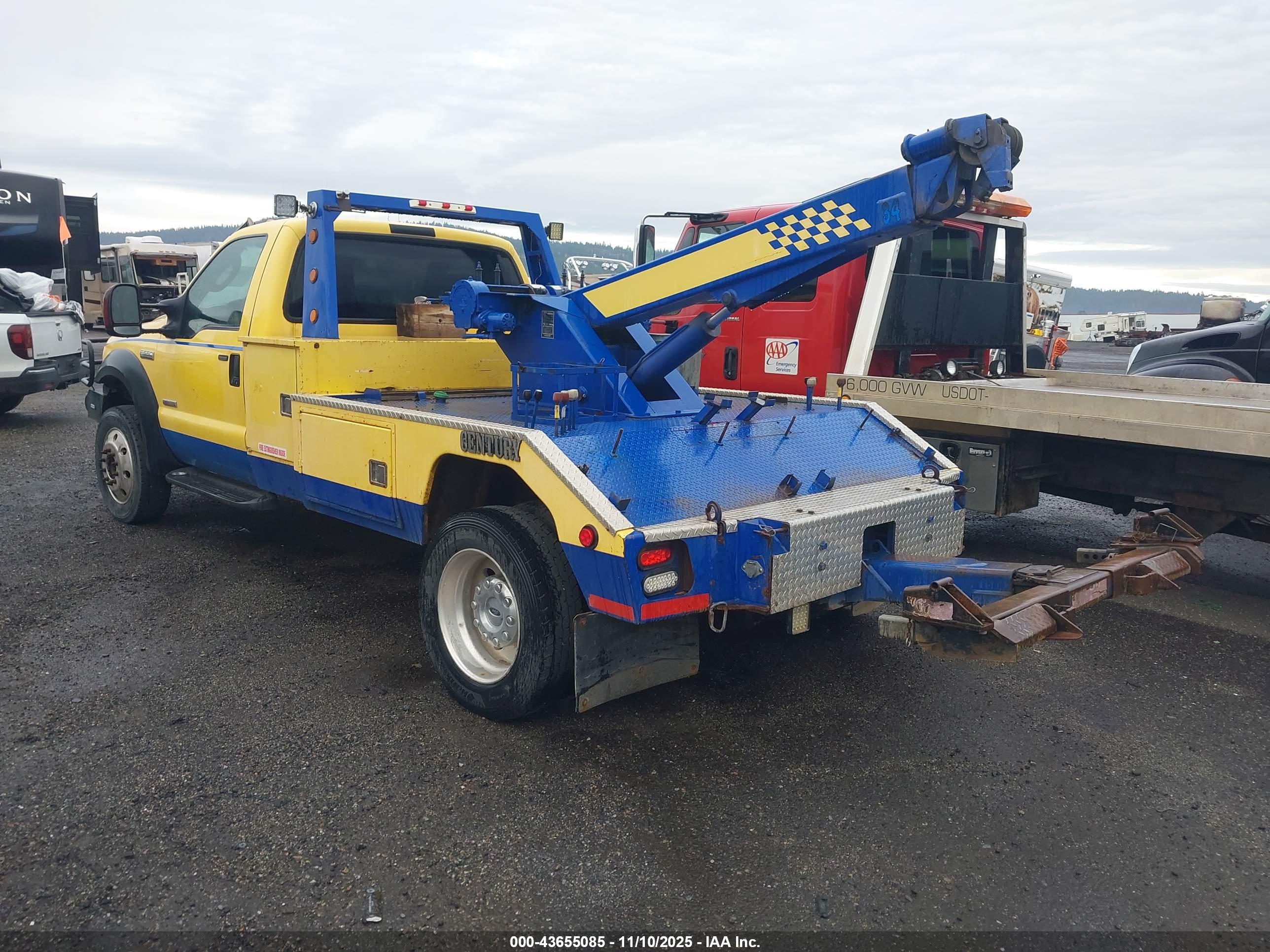 FORD F-550 image 3