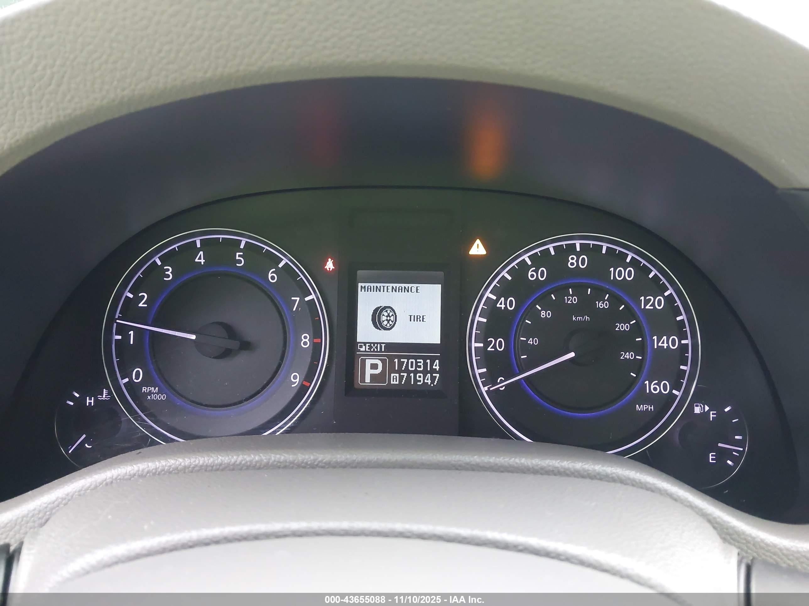 INFINITI G37X image 7