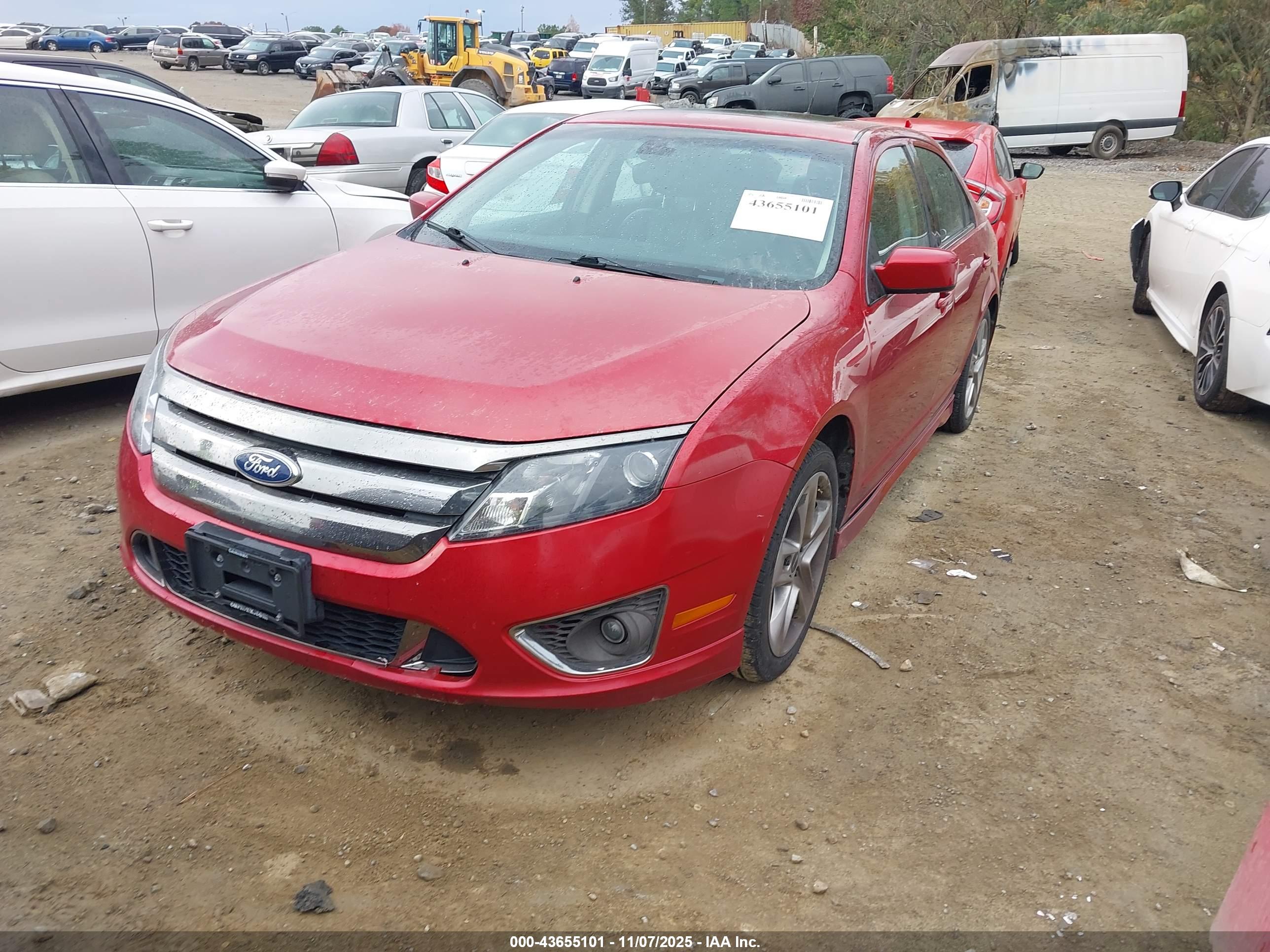 FORD FUSION image 2