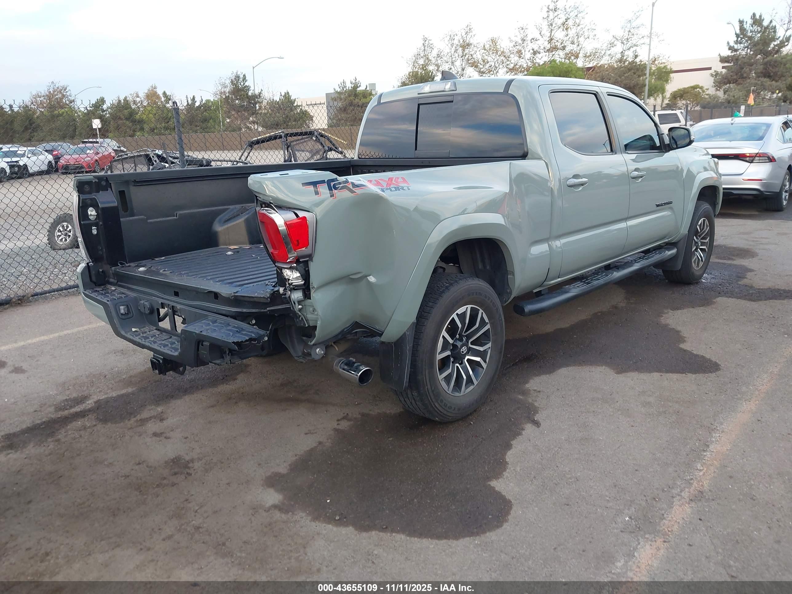 TOYOTA TACOMA image 4