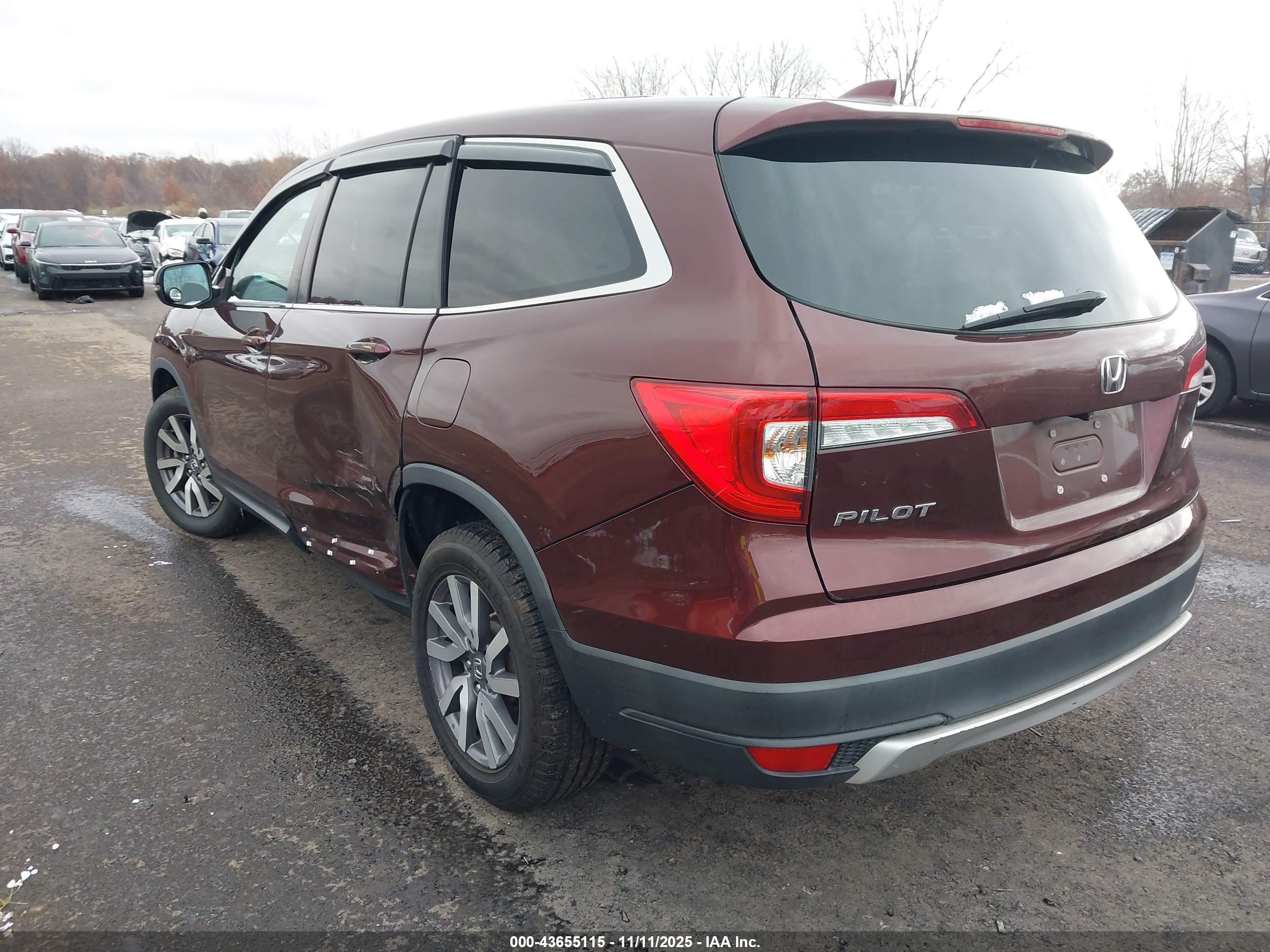 HONDA PILOT image 3