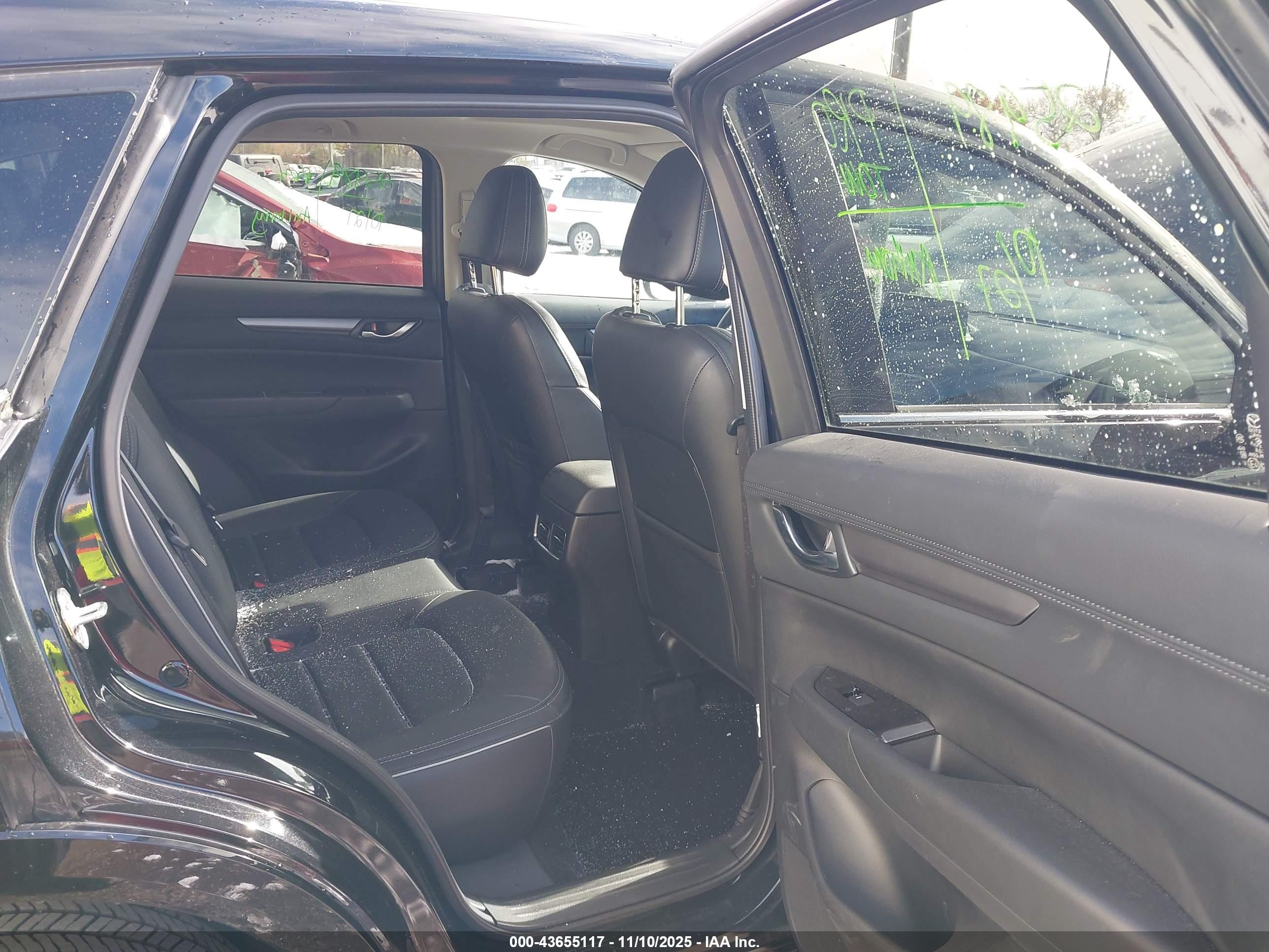 MAZDA CX-5 image 8
