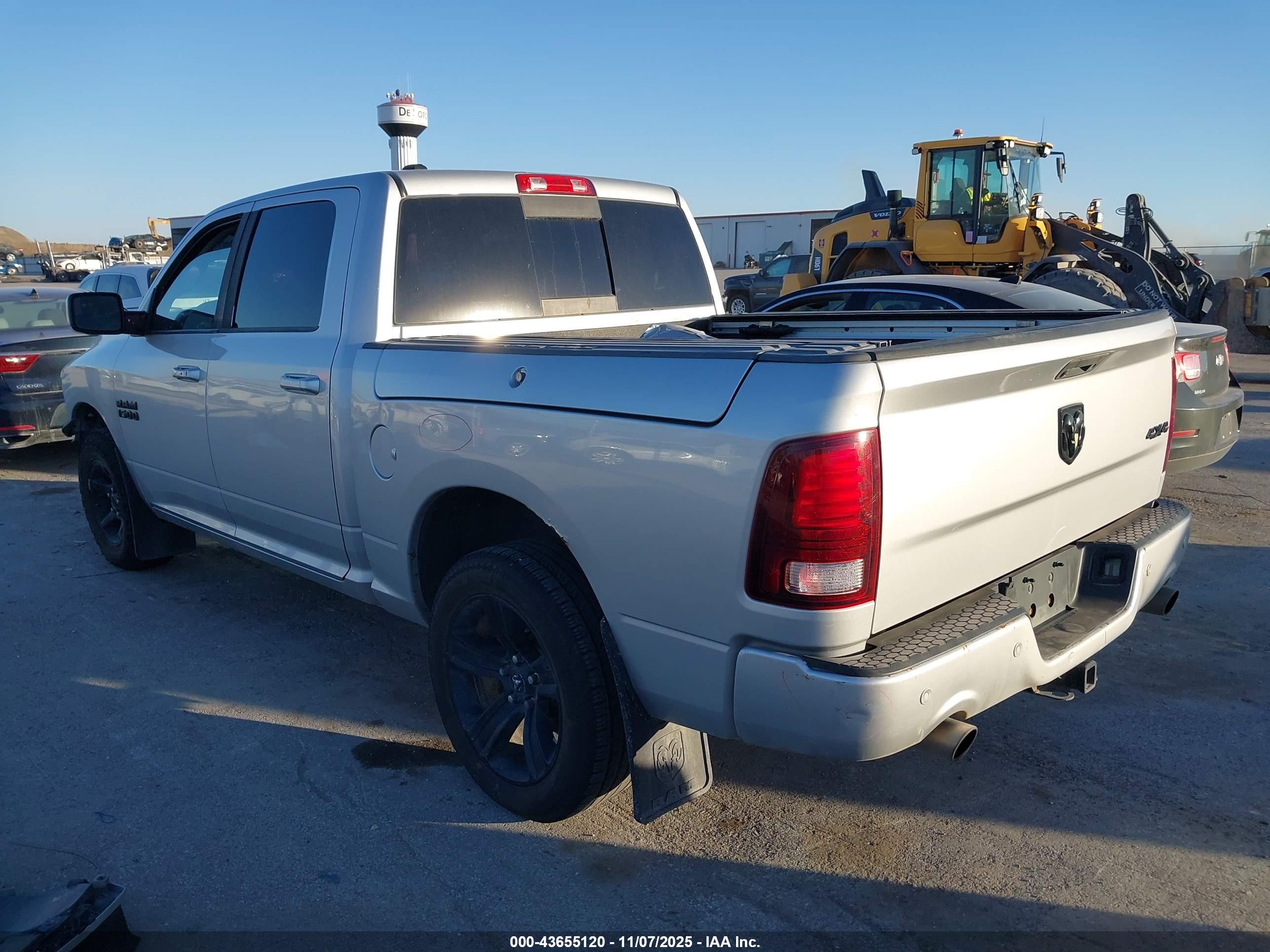 RAM 1500 image 3