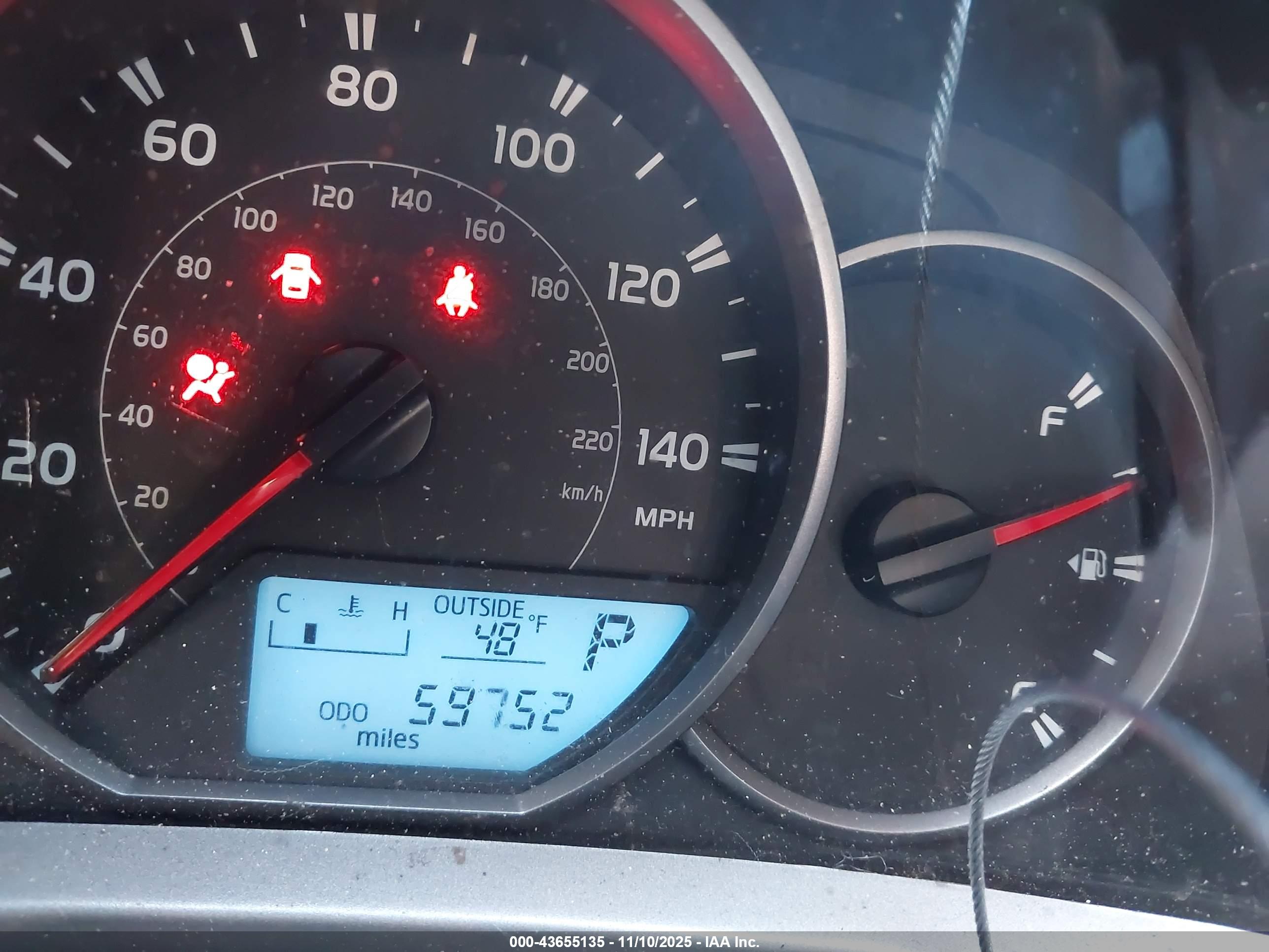 TOYOTA RAV4 image 7