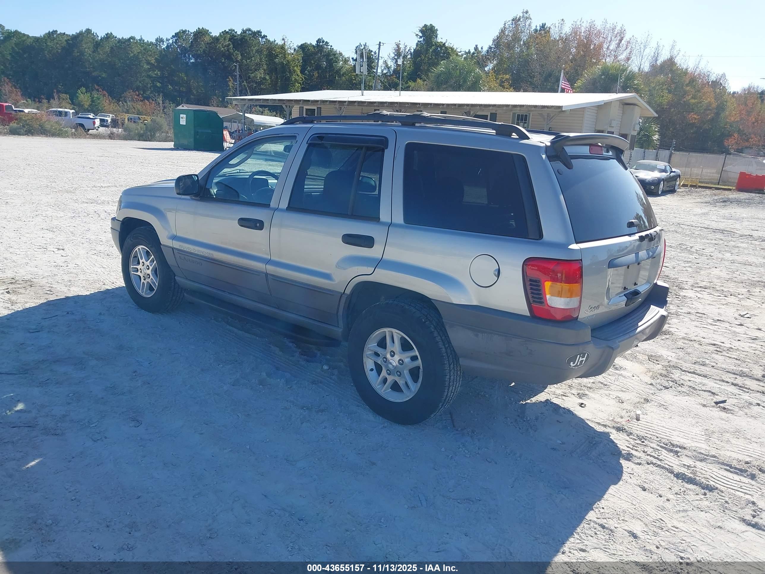 JEEP GRAND image 3
