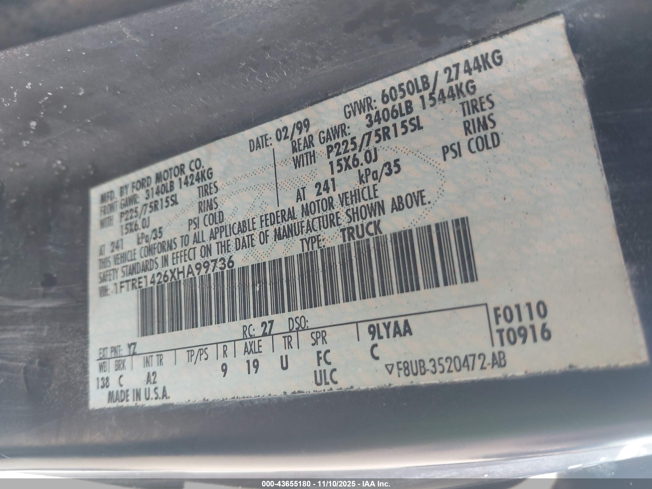 FORD E-150 image 9
