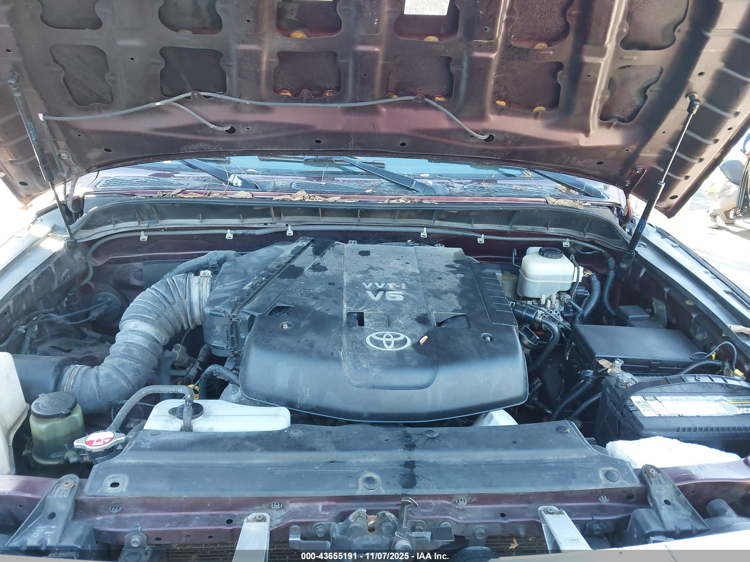 TOYOTA FJ image 10