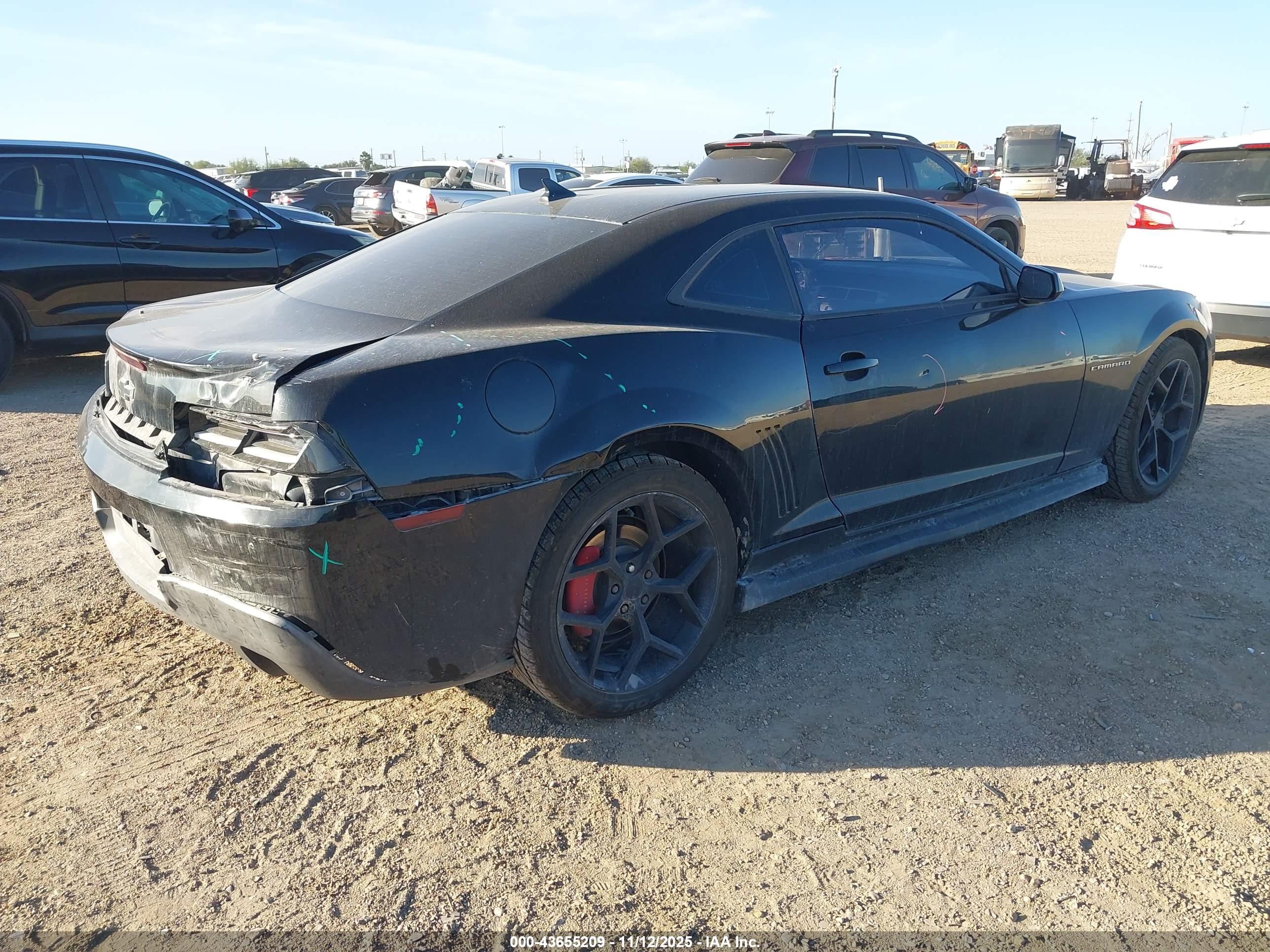CHEVROLET CAMARO image 4