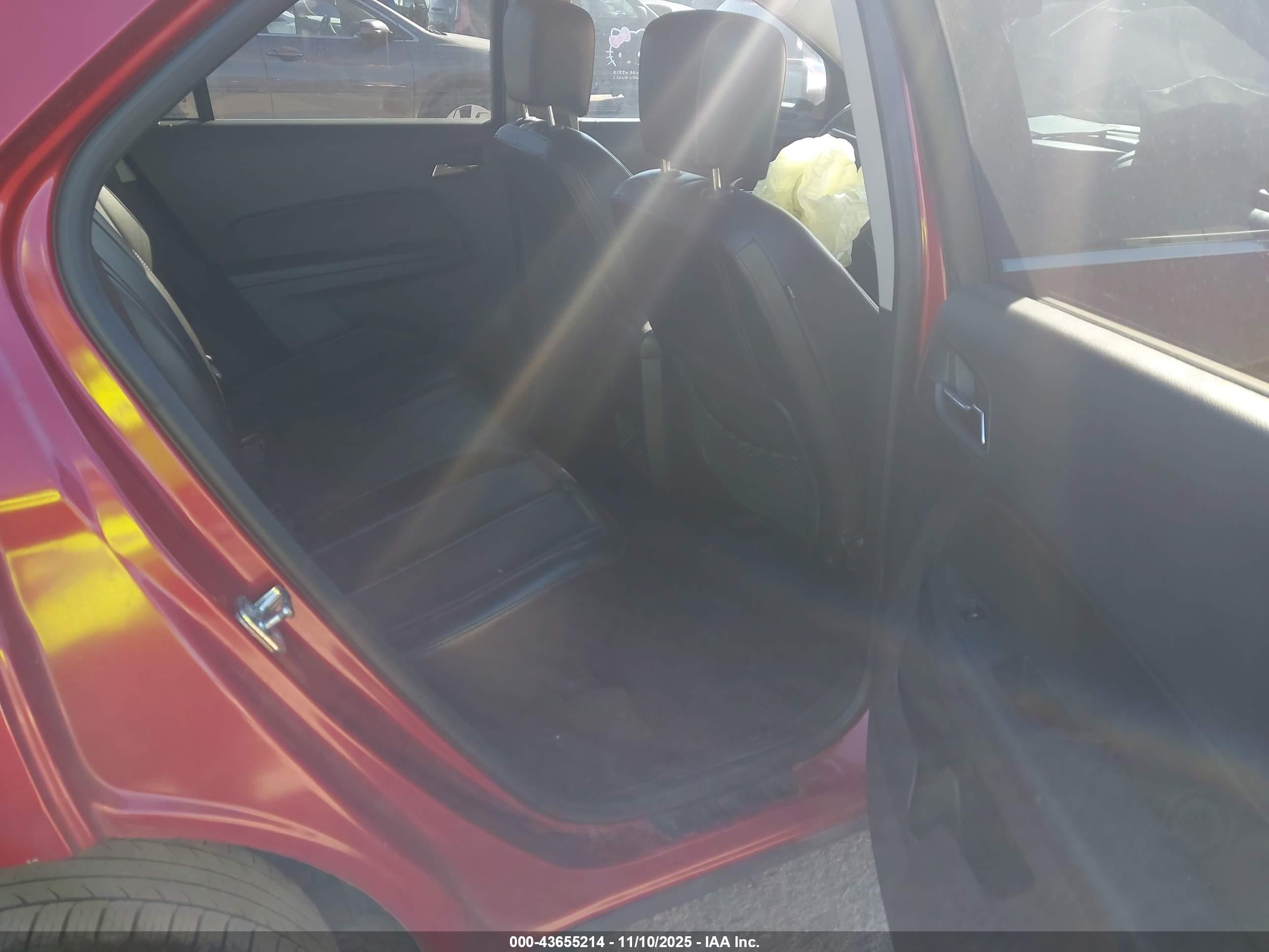 CHEVROLET EQUINOX image 8