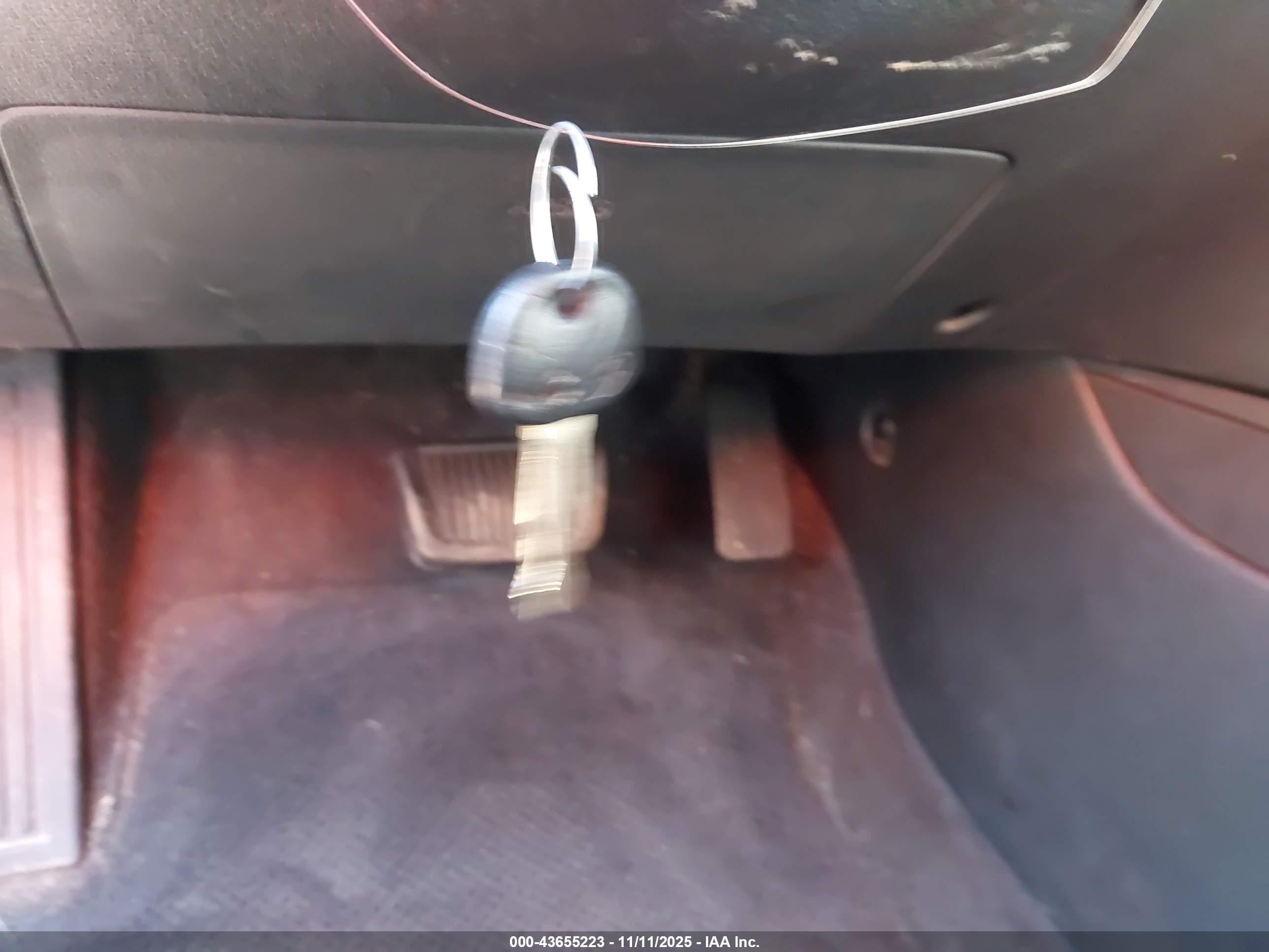 HYUNDAI ELANTRA image 11