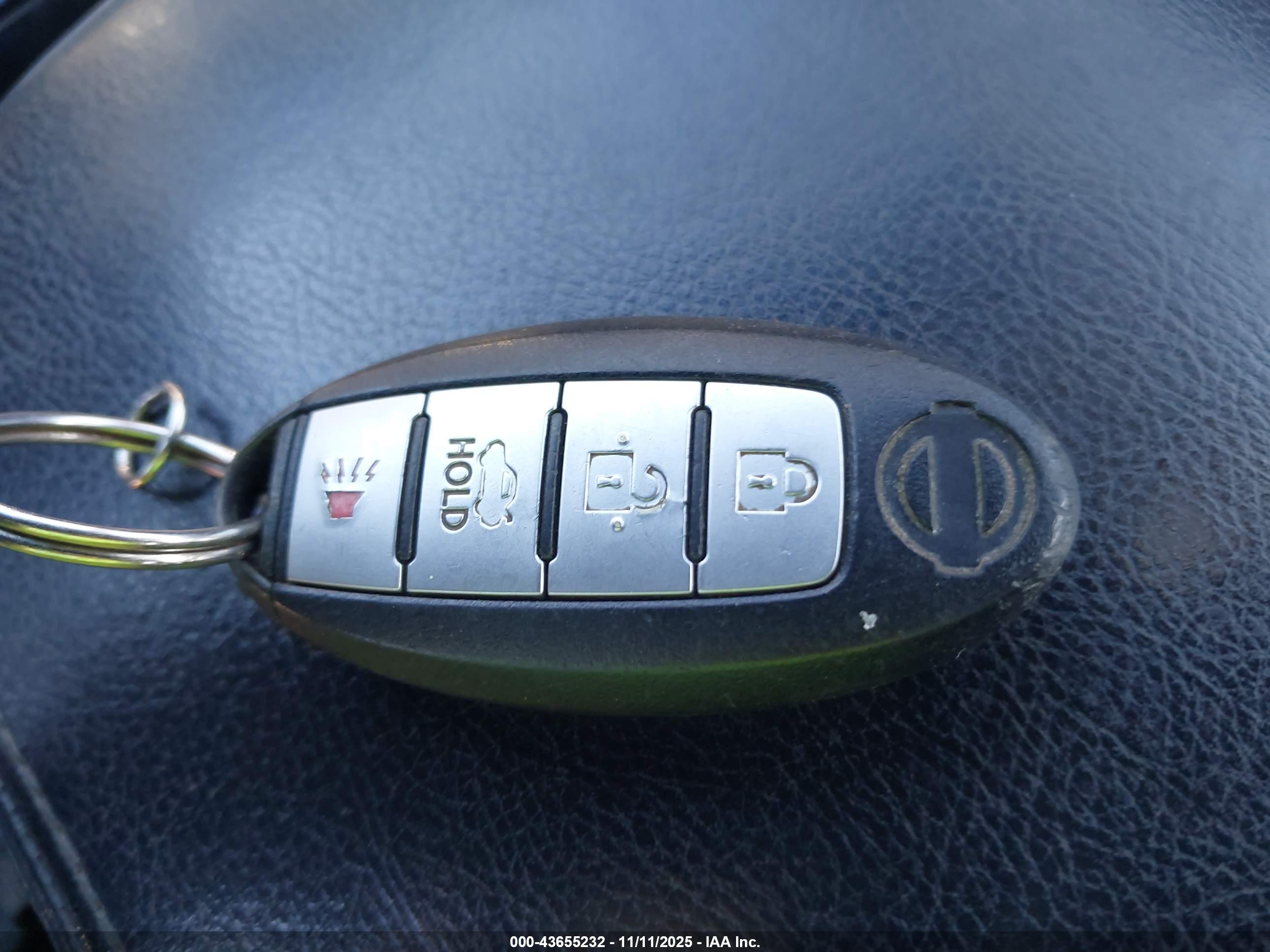 NISSAN ALTIMA image 11