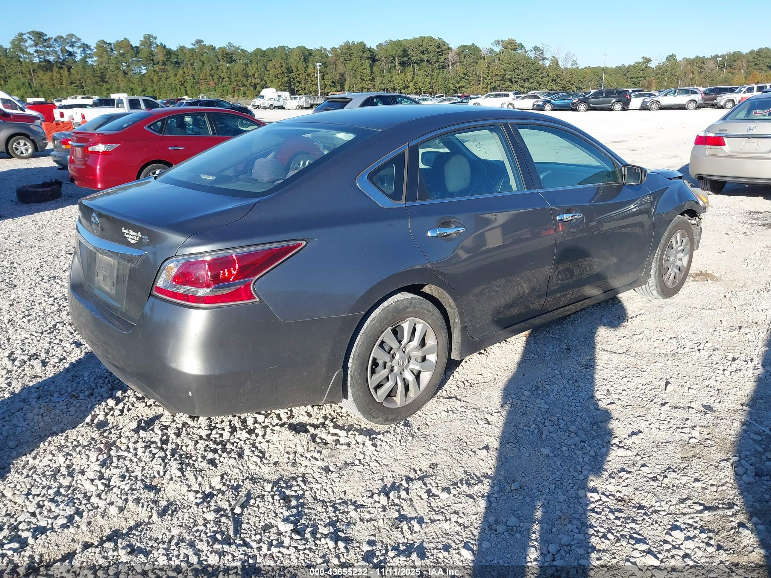 NISSAN ALTIMA image 4