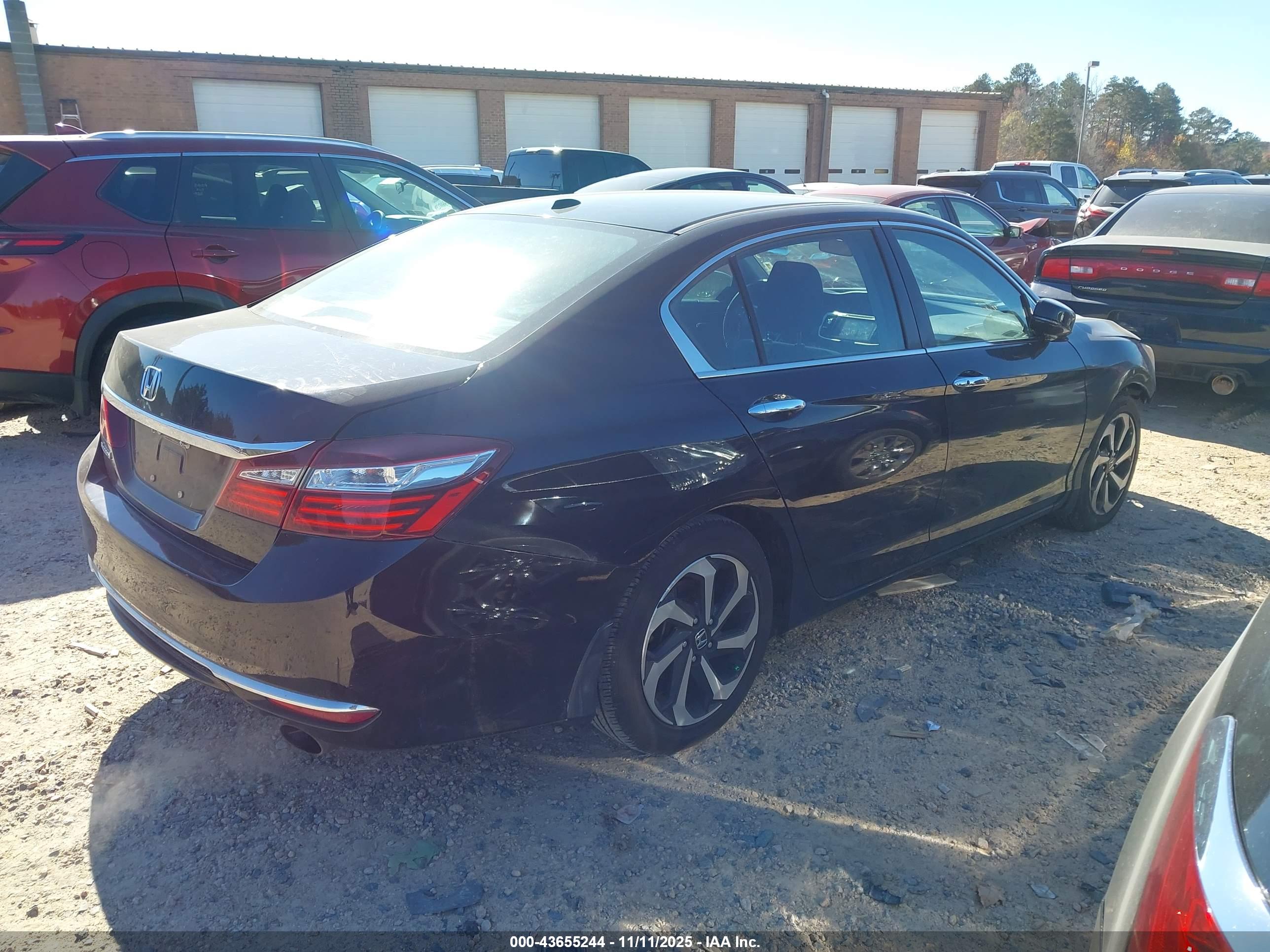 HONDA ACCORD image 4