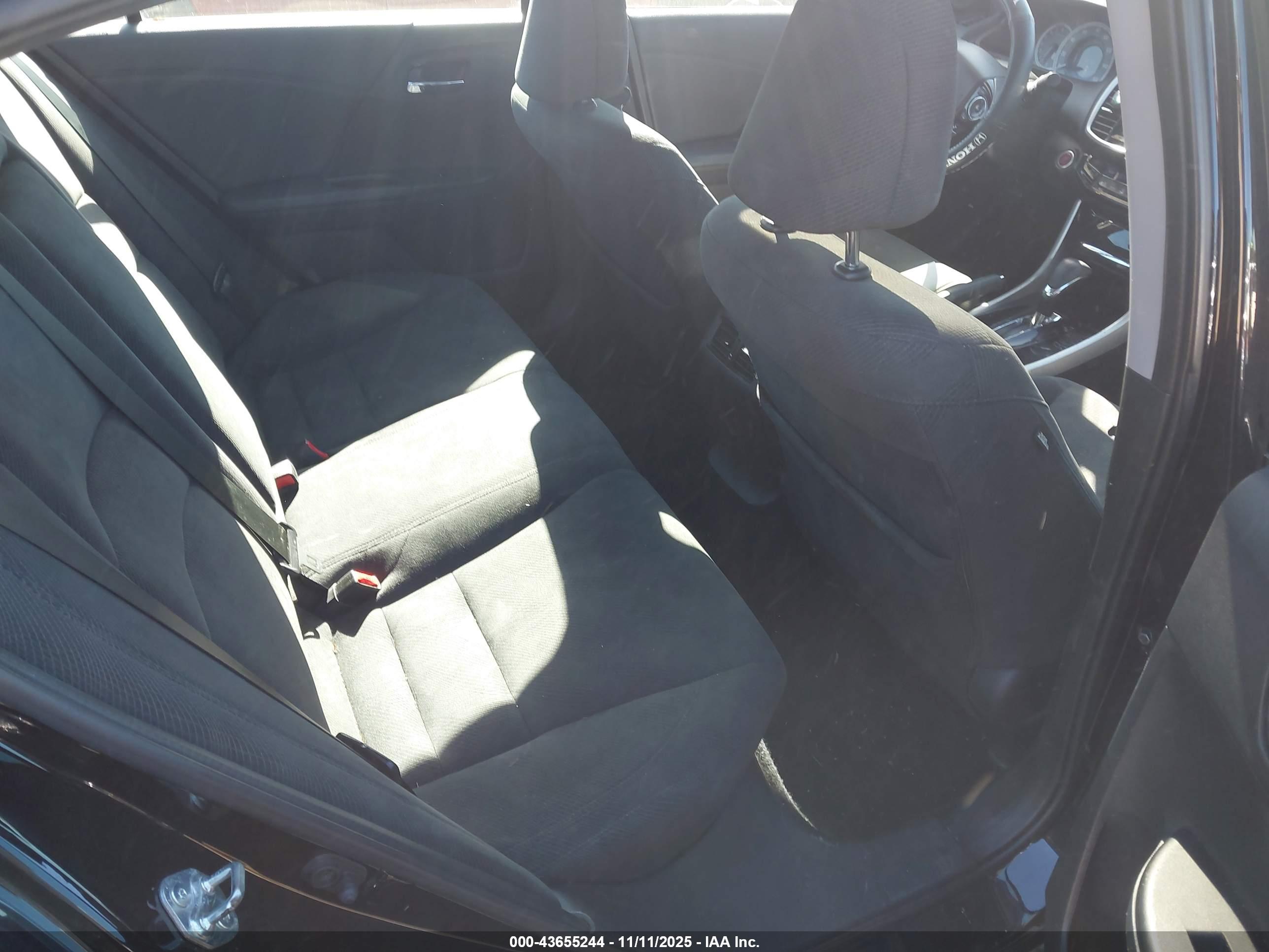 HONDA ACCORD image 8