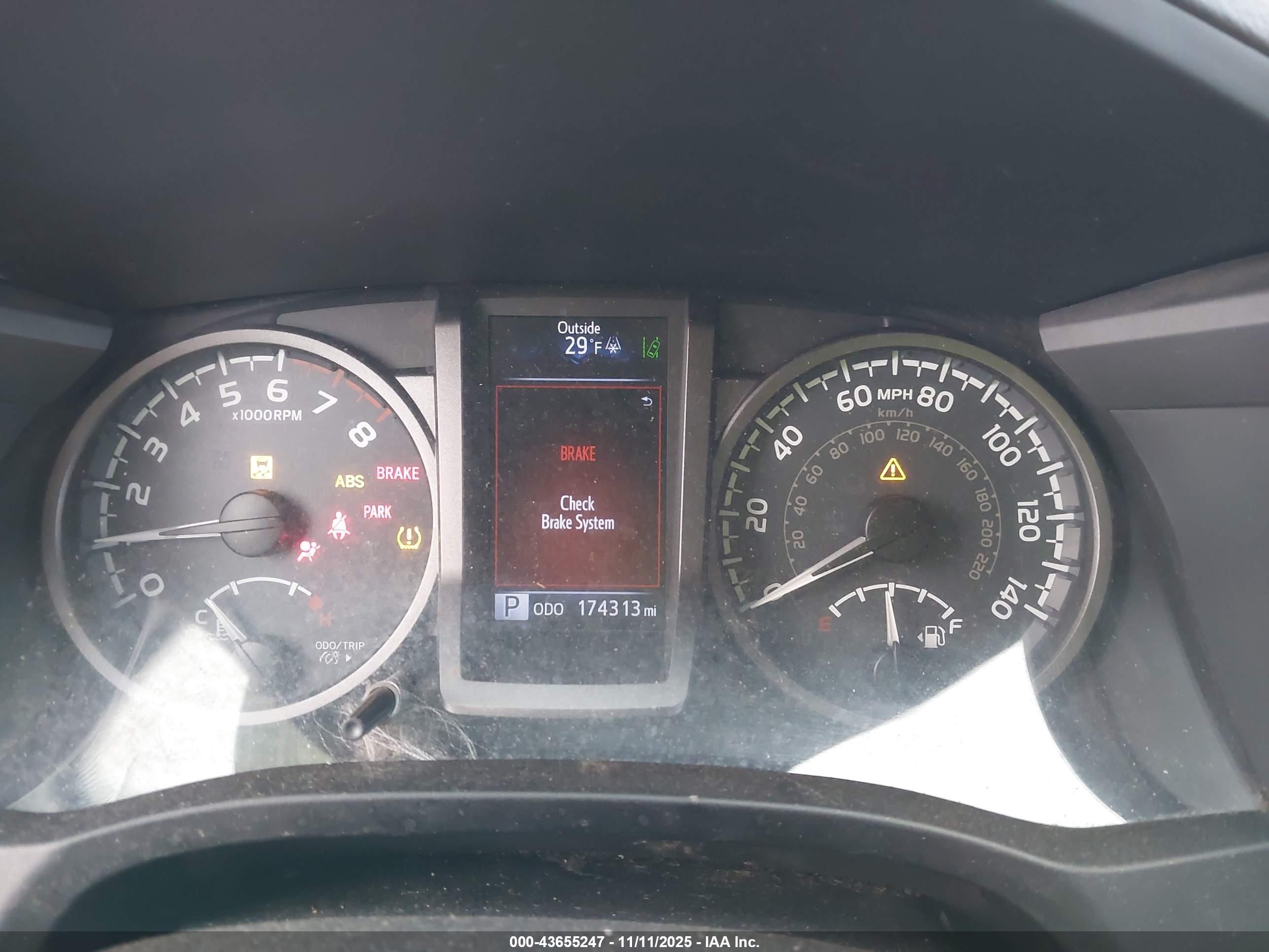 TOYOTA TACOMA image 7