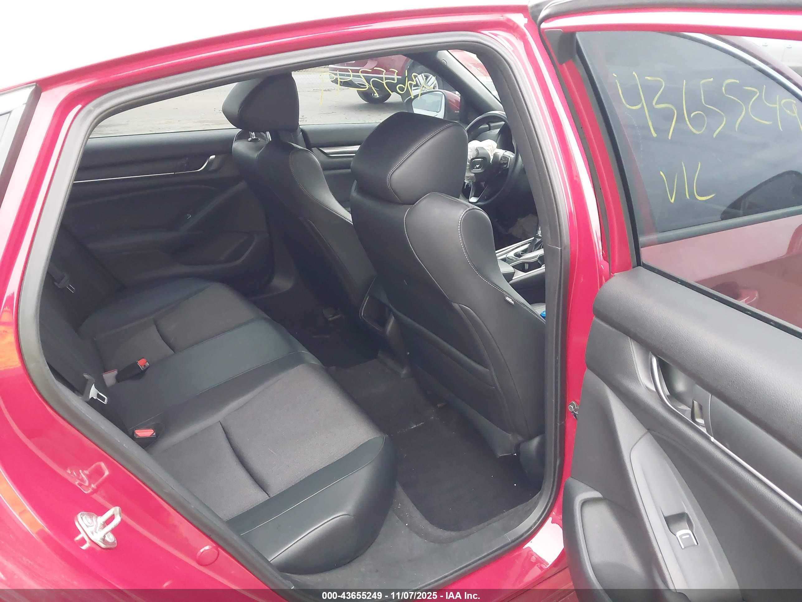 HONDA ACCORD image 8