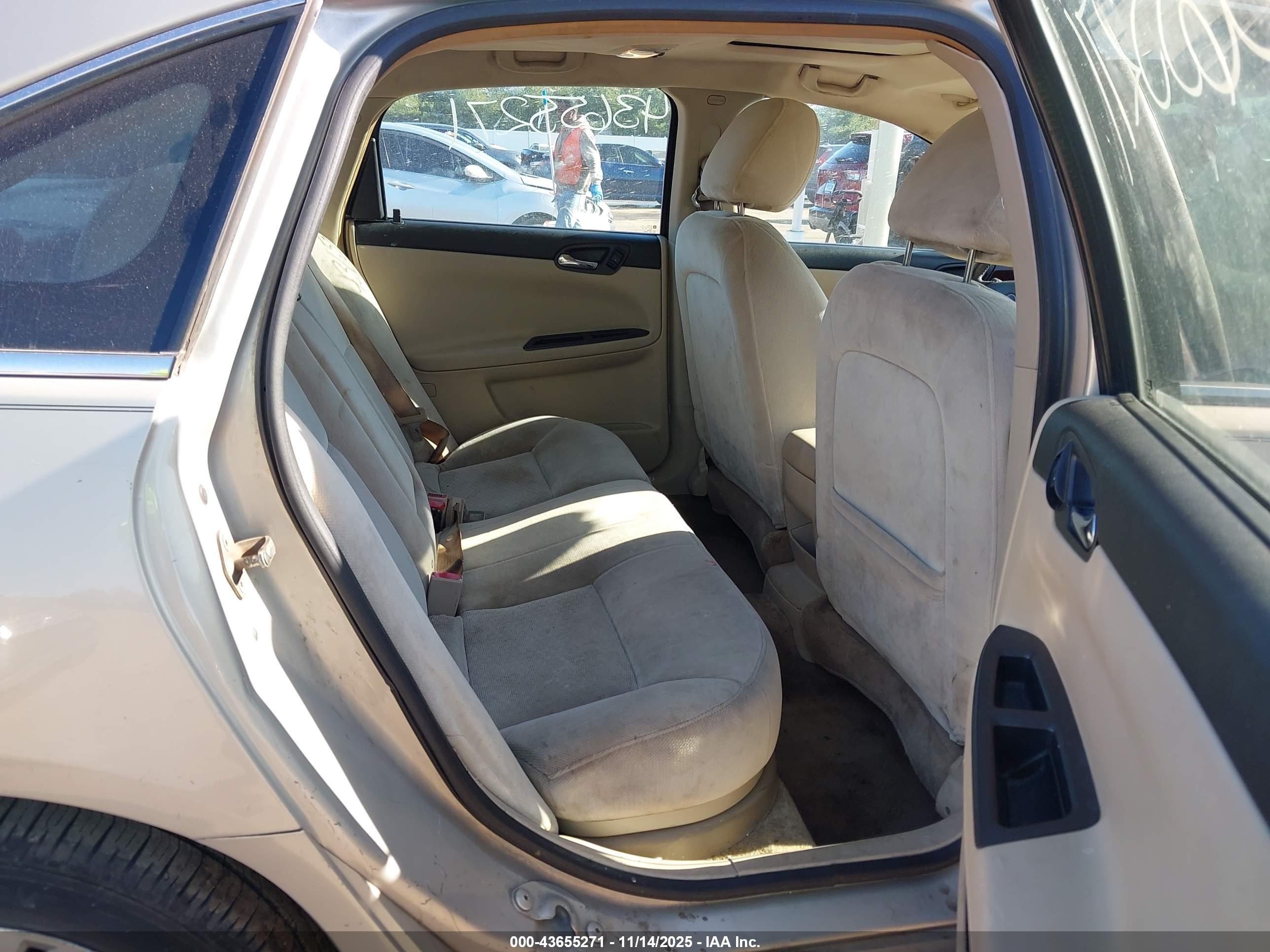 CHEVROLET IMPALA image 8