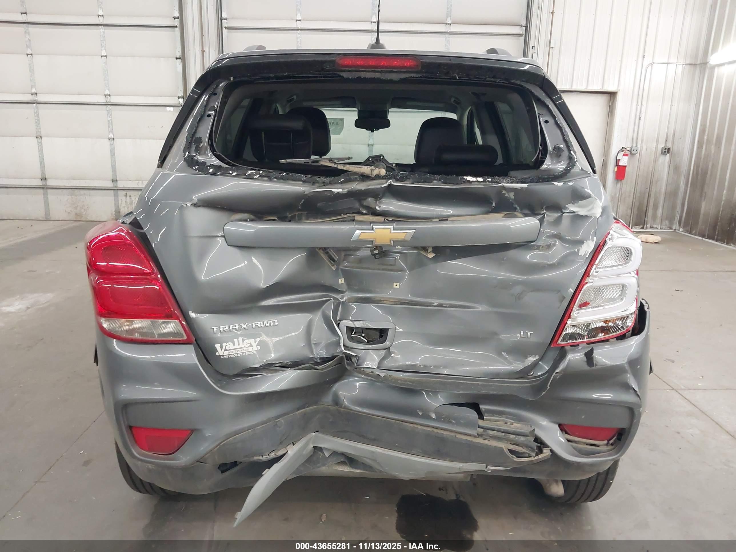 CHEVROLET TRAX image 6