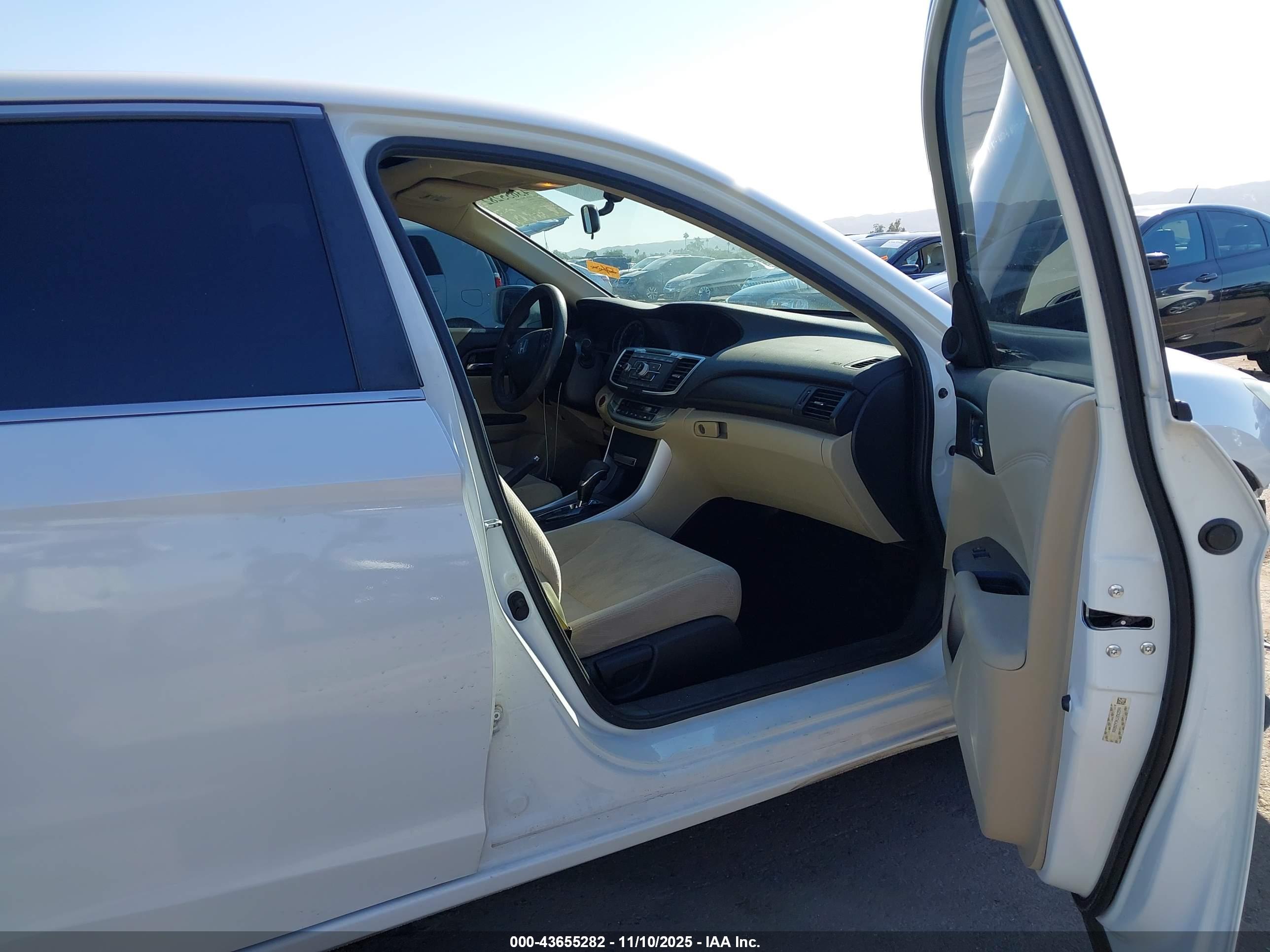 HONDA ACCORD image 5
