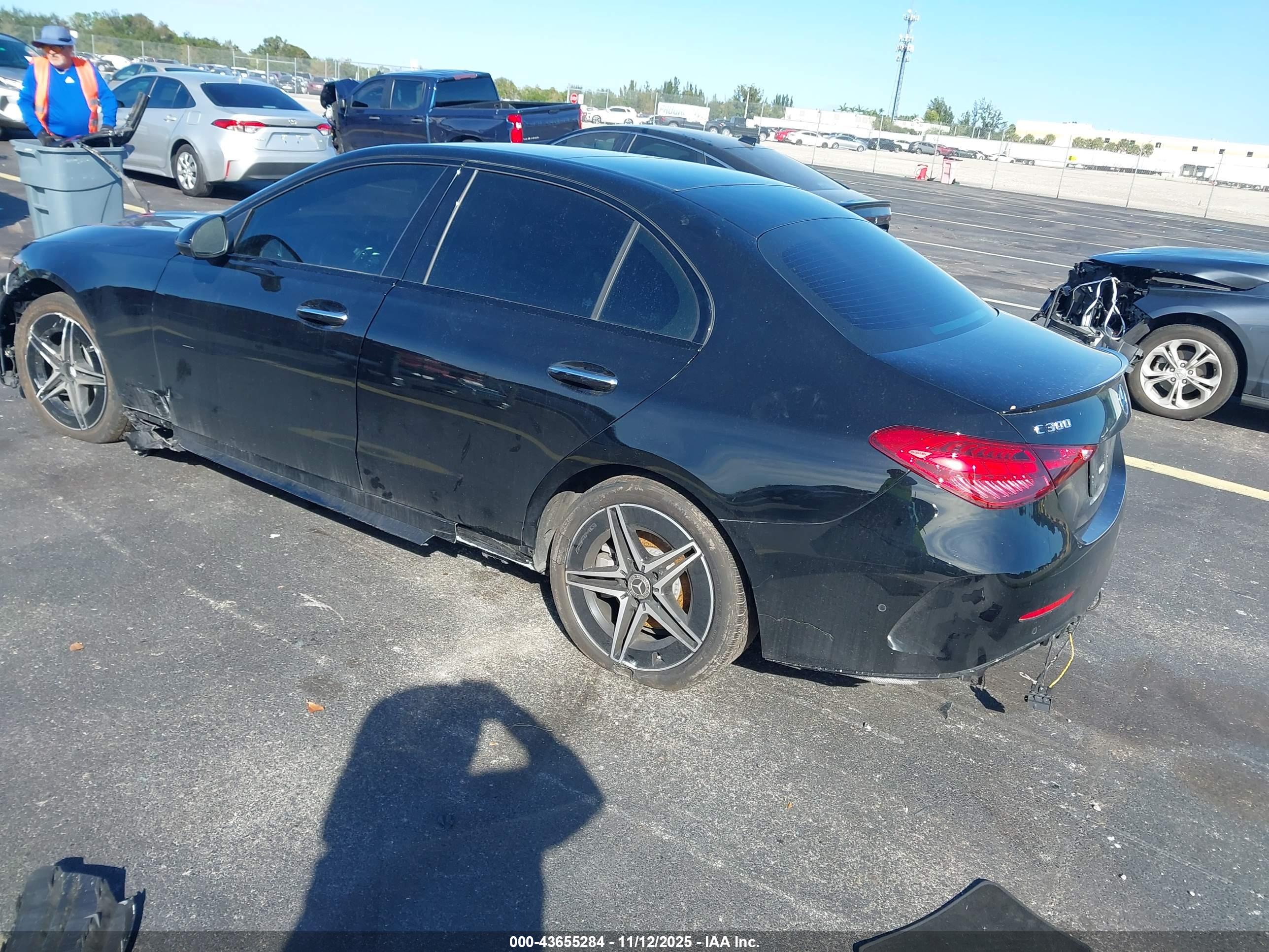 MERCEDES-BENZ C image 3