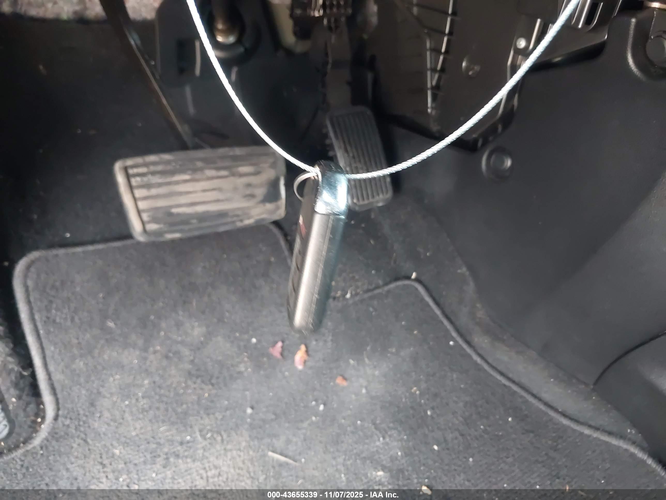 HONDA CR-V image 11