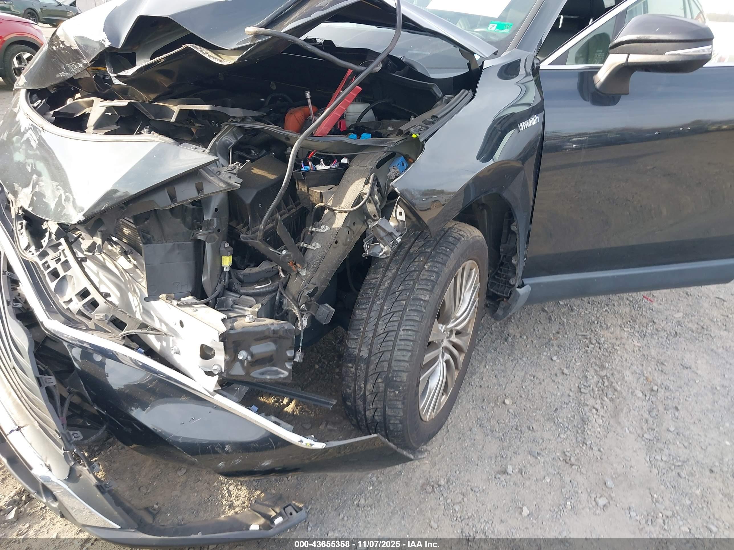 TOYOTA VENZA image 6